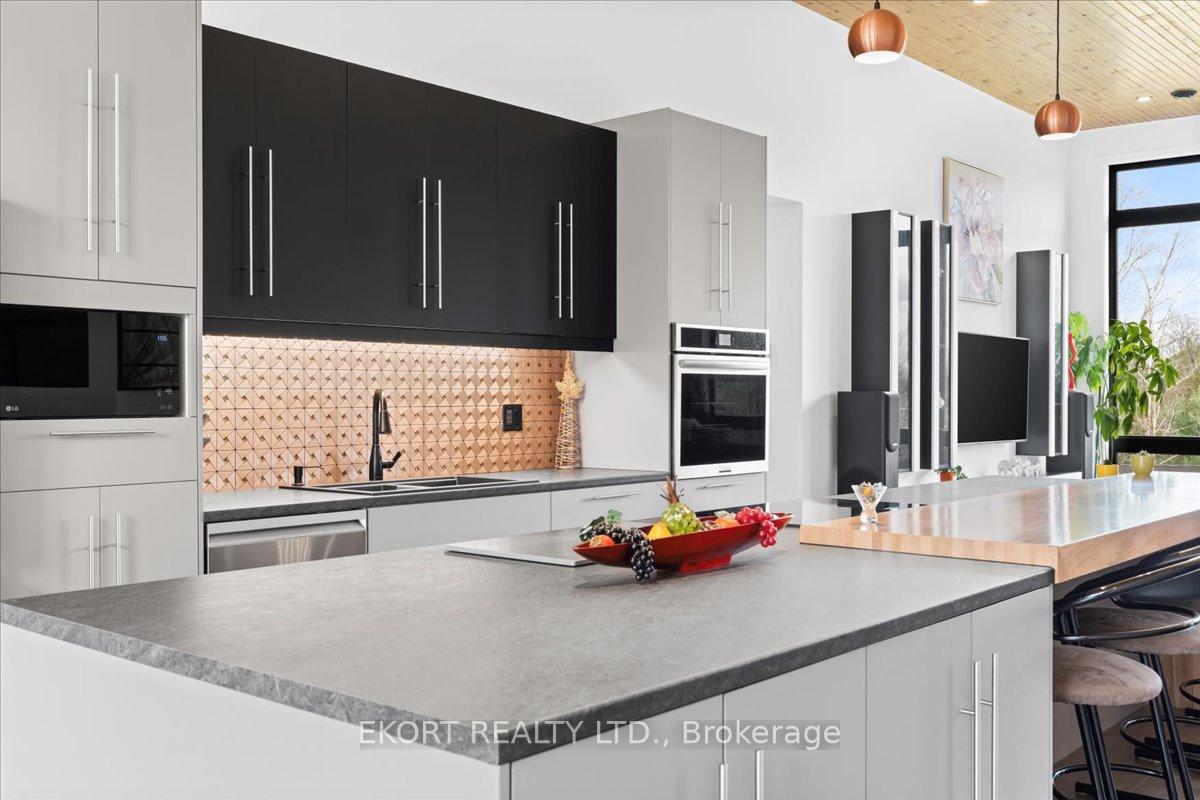 Photo 10 of 2223 Cooper Road, Madoc — HOMEH