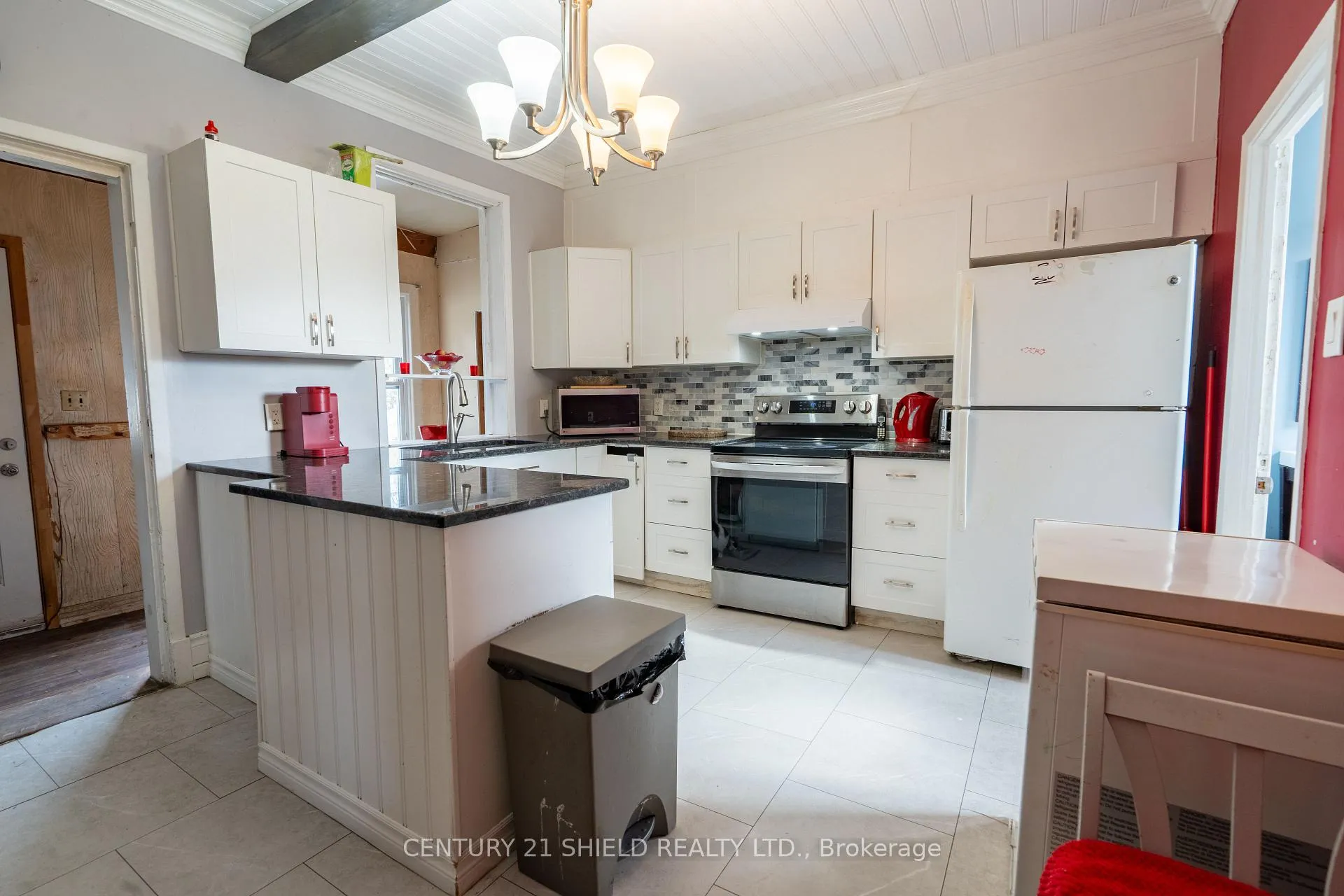 Photo 4 of 274 Bishop Street N, North Glengarry, Alexandria — HOMEH