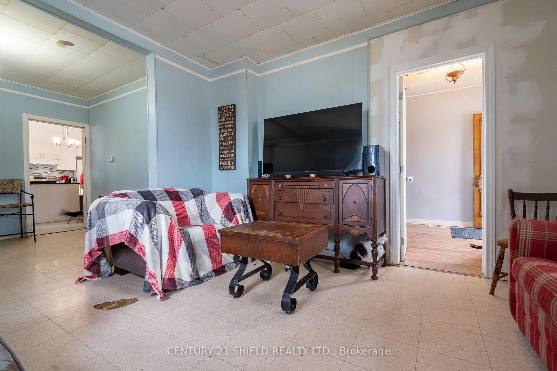 Photo 10 of 274 Bishop Street N, North Glengarry, Alexandria — HOMEH