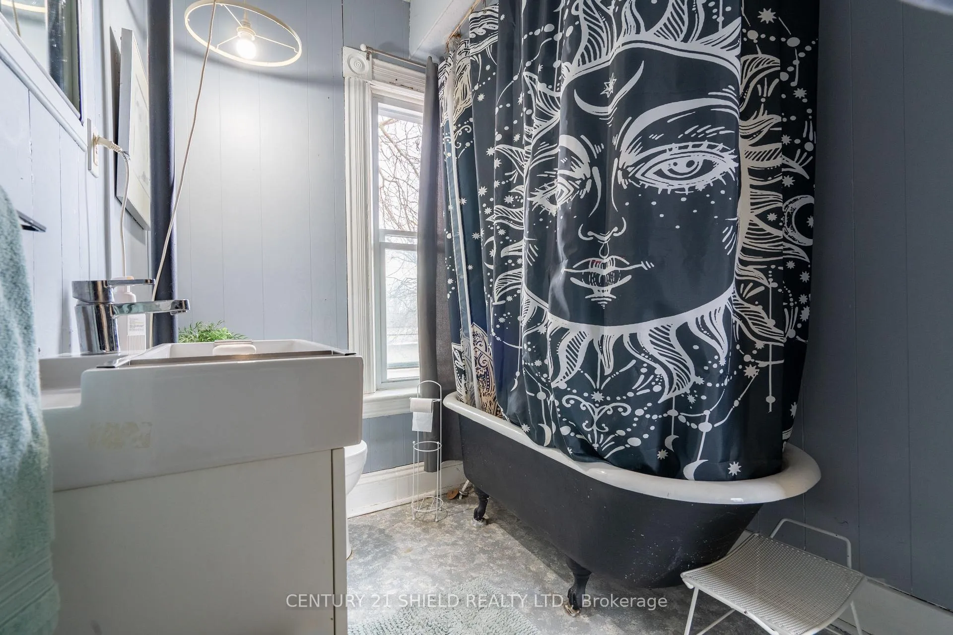 Photo 16 of 274 Bishop Street N, North Glengarry, Alexandria — HOMEH