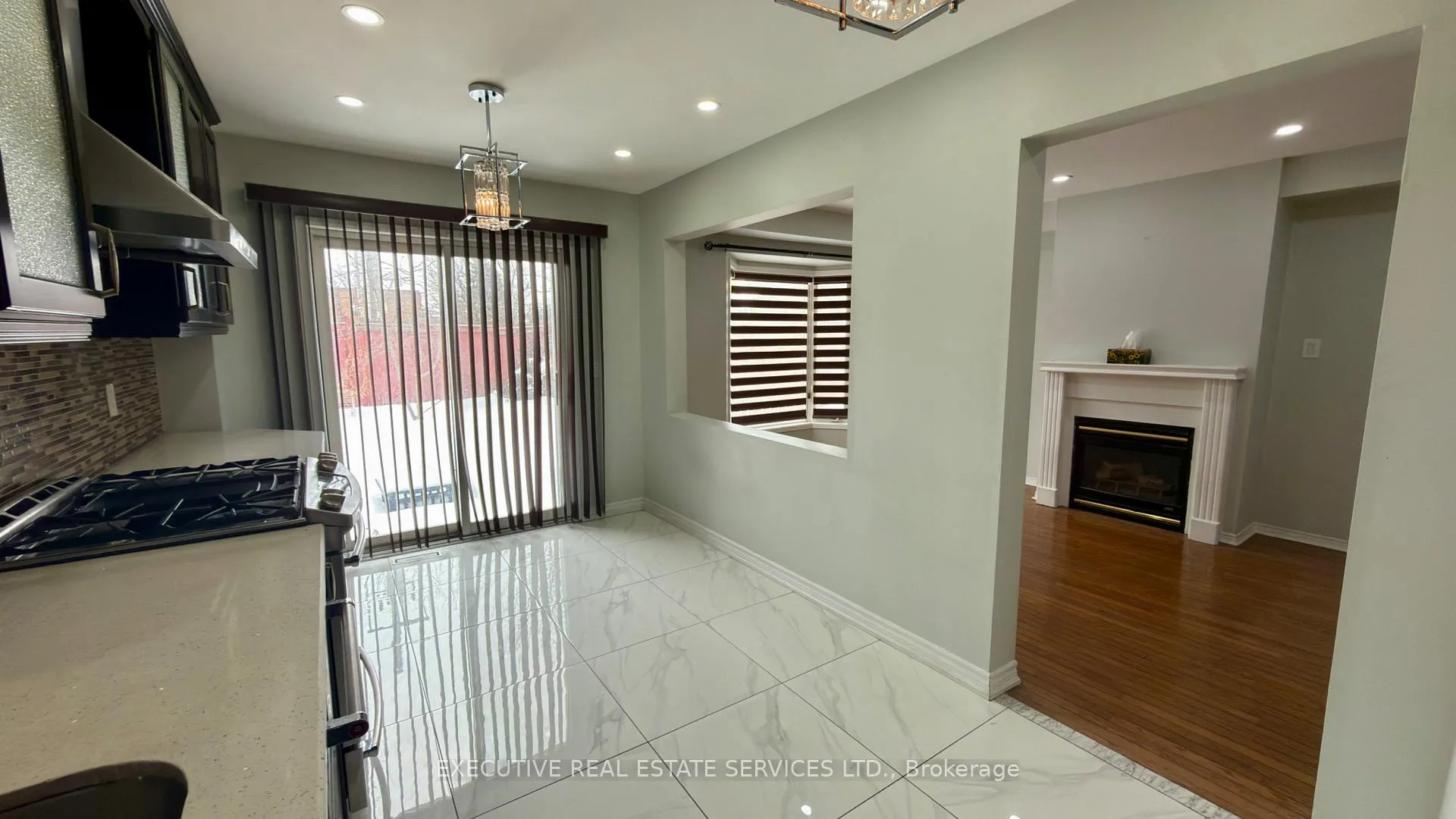 Photo 14 of 5 Condotti Drive, Vaughan, West Woodbridge — HOMEH
