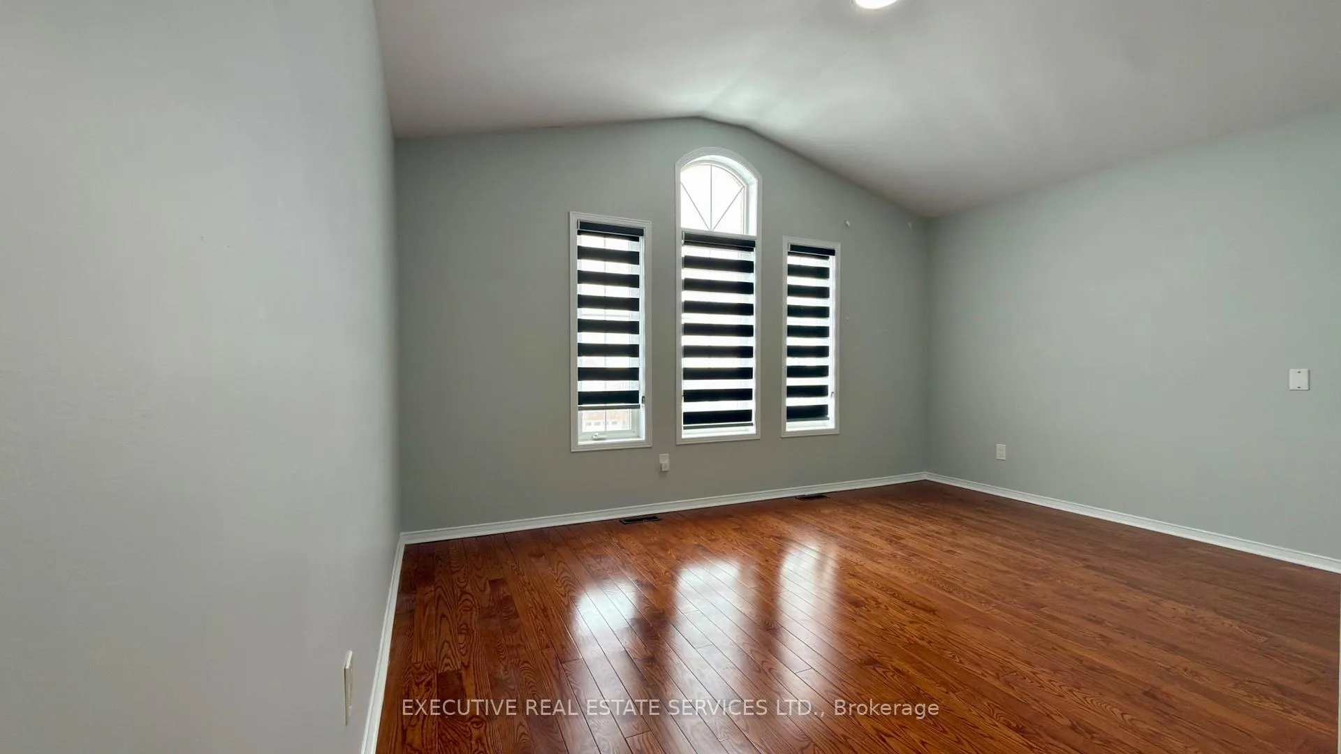 Photo 33 of 5 Condotti Drive, Vaughan, West Woodbridge — HOMEH