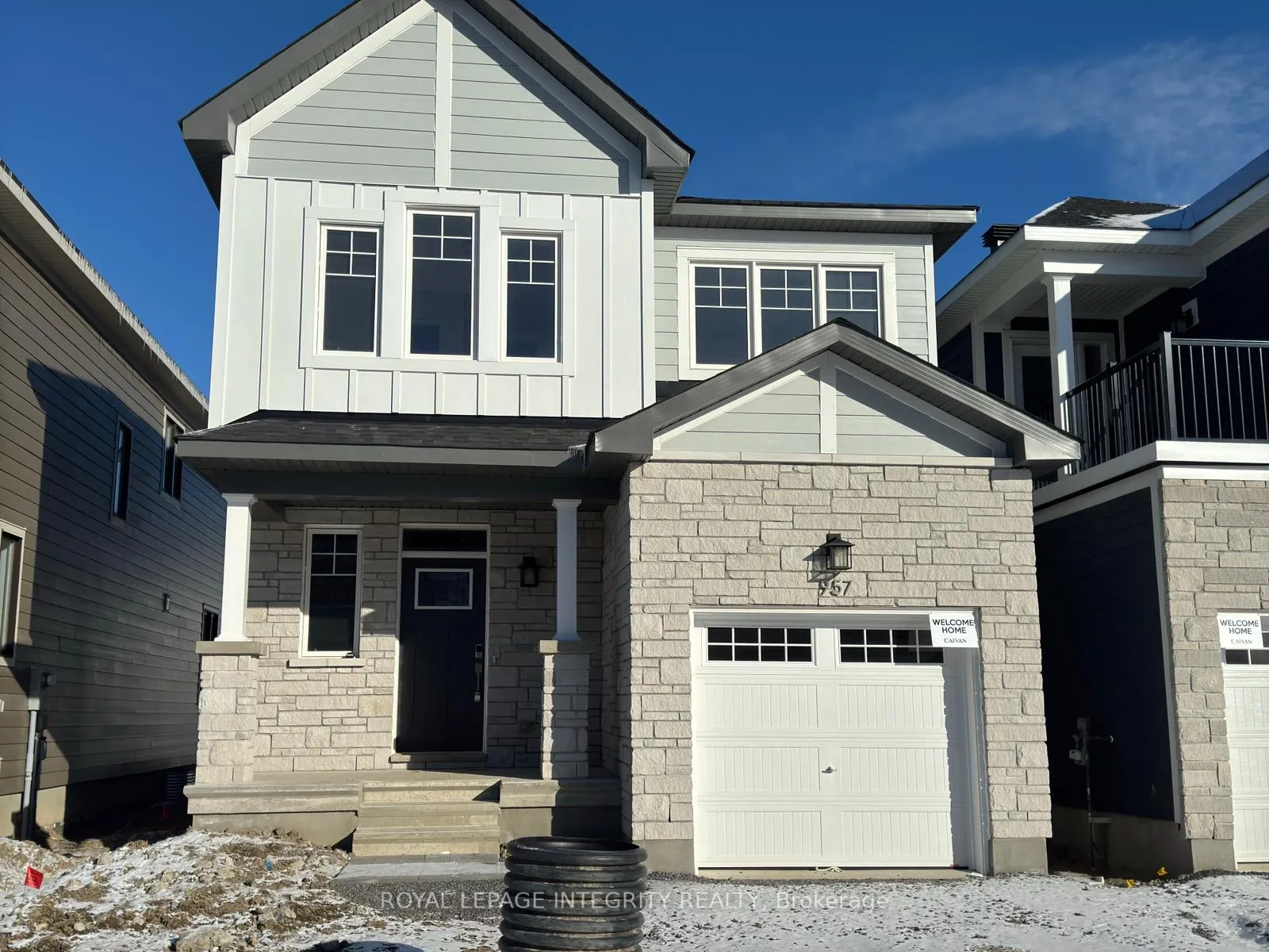 Photo 1 of 957 Seagrave Lane, Ottawa, Btwn Franktown Rd. & Fallowfield Rd. — HOMEH