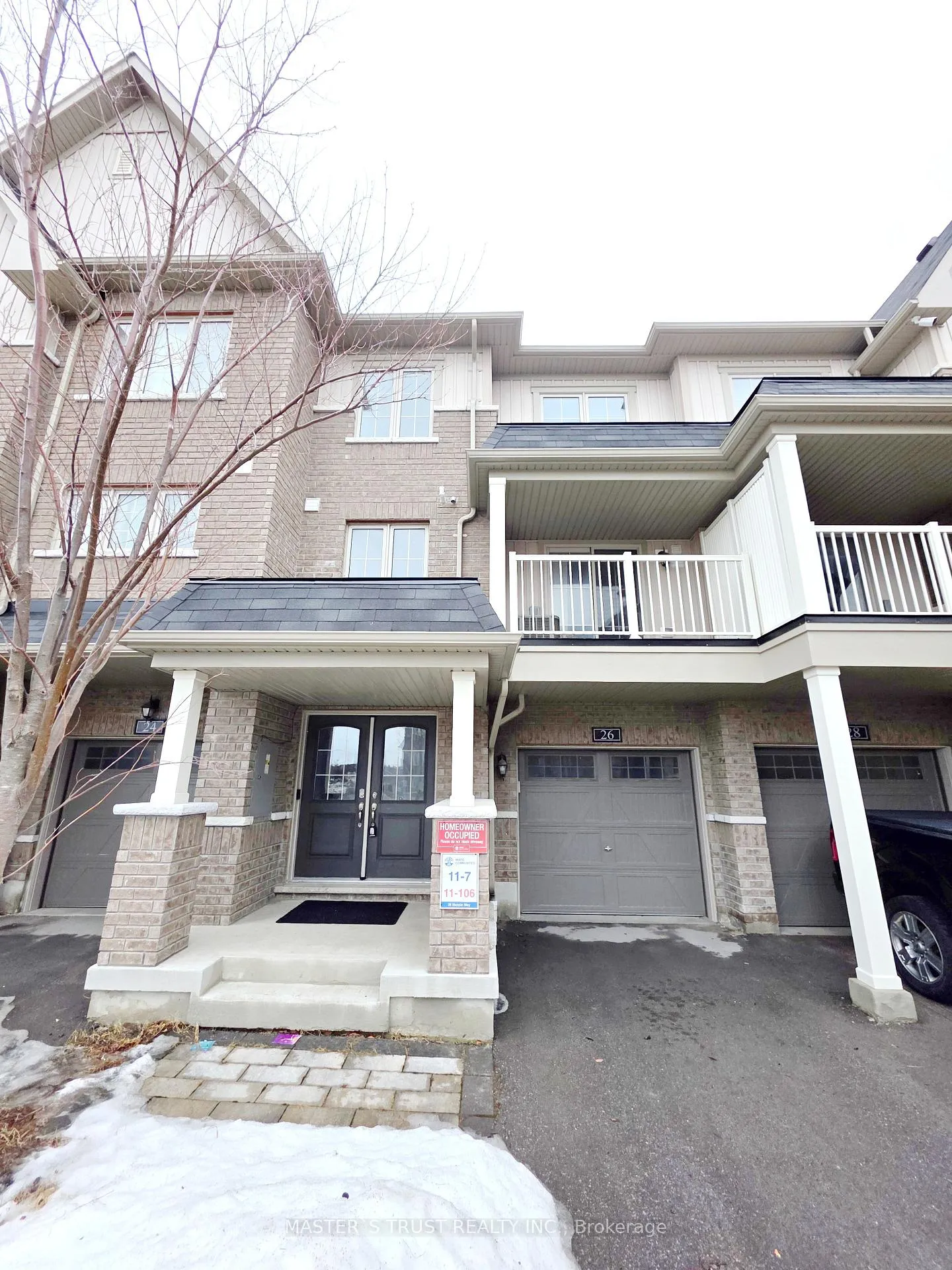Photo 1 of 26 Mappin Way S, Whitby, Rolling Acres — HOMEH
