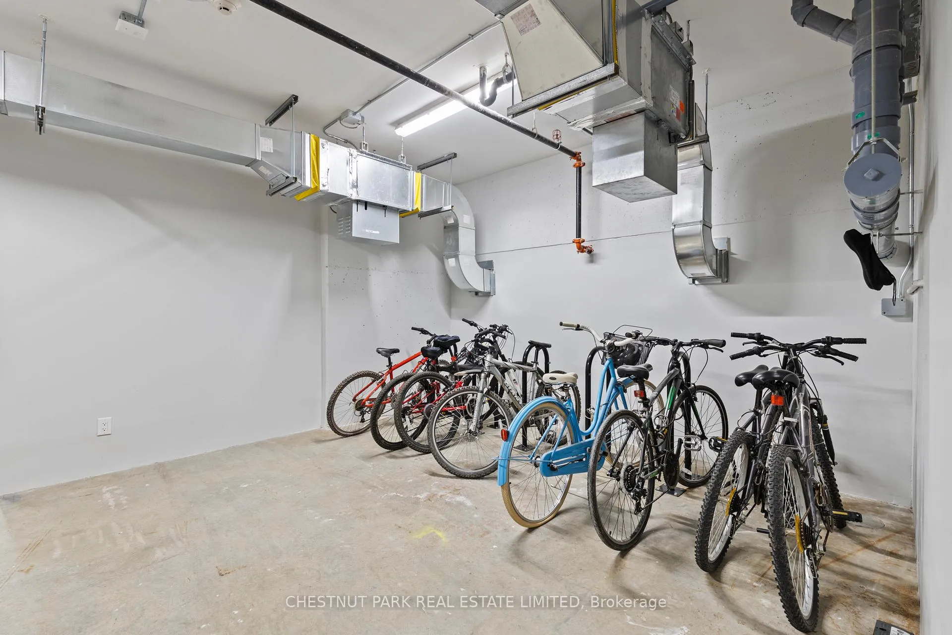 Photo 22 of Unit 15, 467 Charlton Avenue E, Hamilton, Stinson — HOMEH