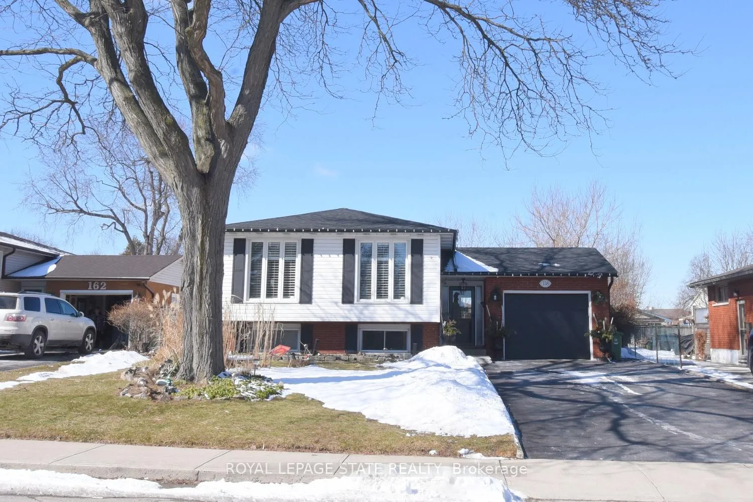 Photo 3 of 158 Clifton Downs Road, Hamilton, Gilbert — HOMEH