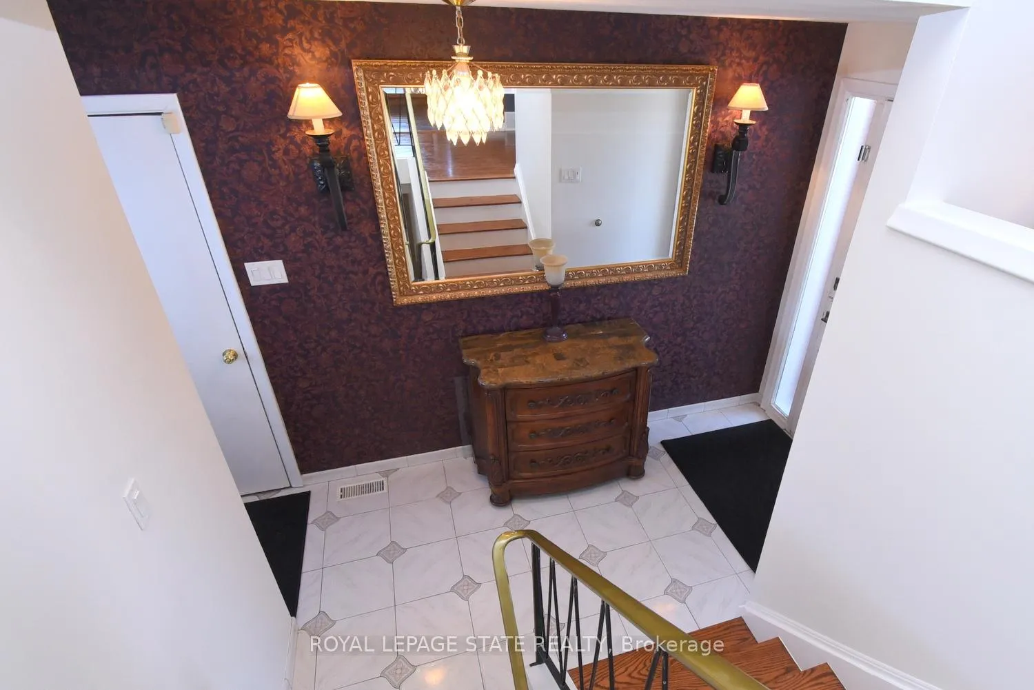 Photo 5 of 158 Clifton Downs Road, Hamilton, Gilbert — HOMEH