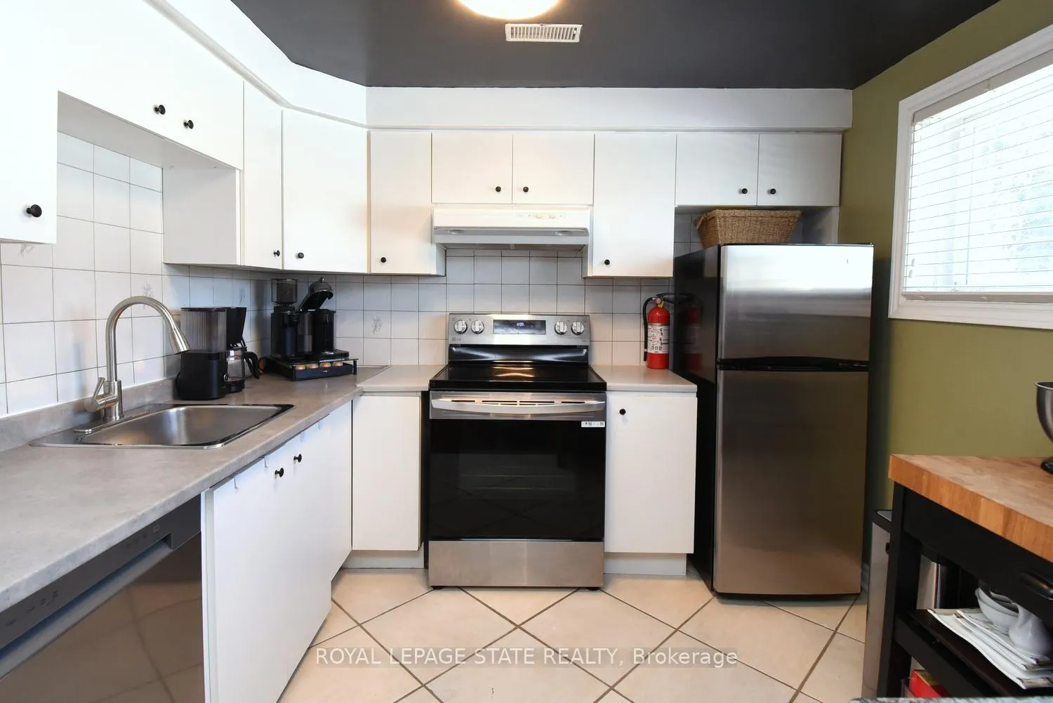 Photo 29 of 158 Clifton Downs Road, Hamilton, Gilbert — HOMEH