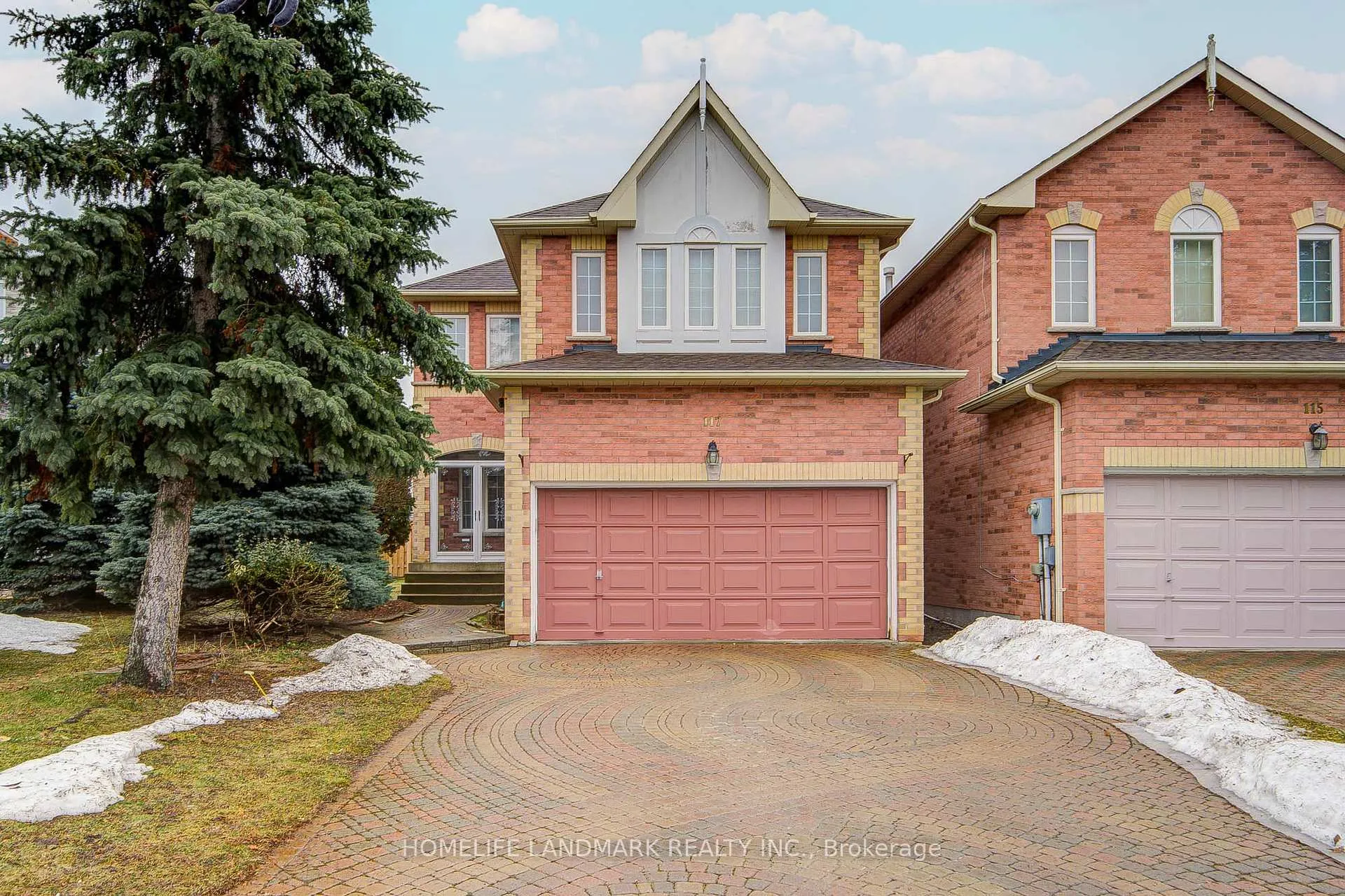 Photo 2 of 117 Halterwood Circle, Markham, Markville — HOMEH