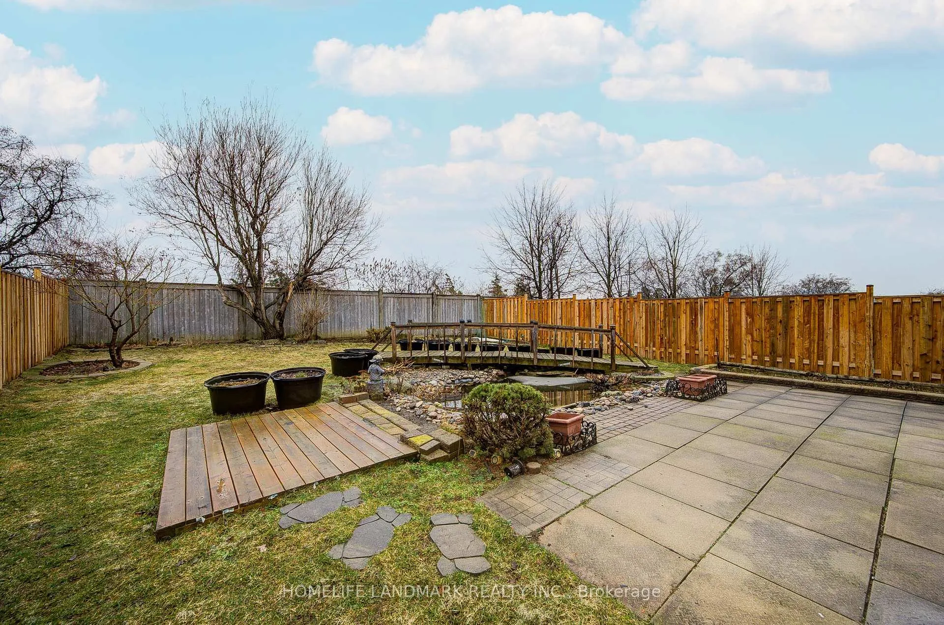 Photo 39 of 117 Halterwood Circle, Markham, Markville — HOMEH