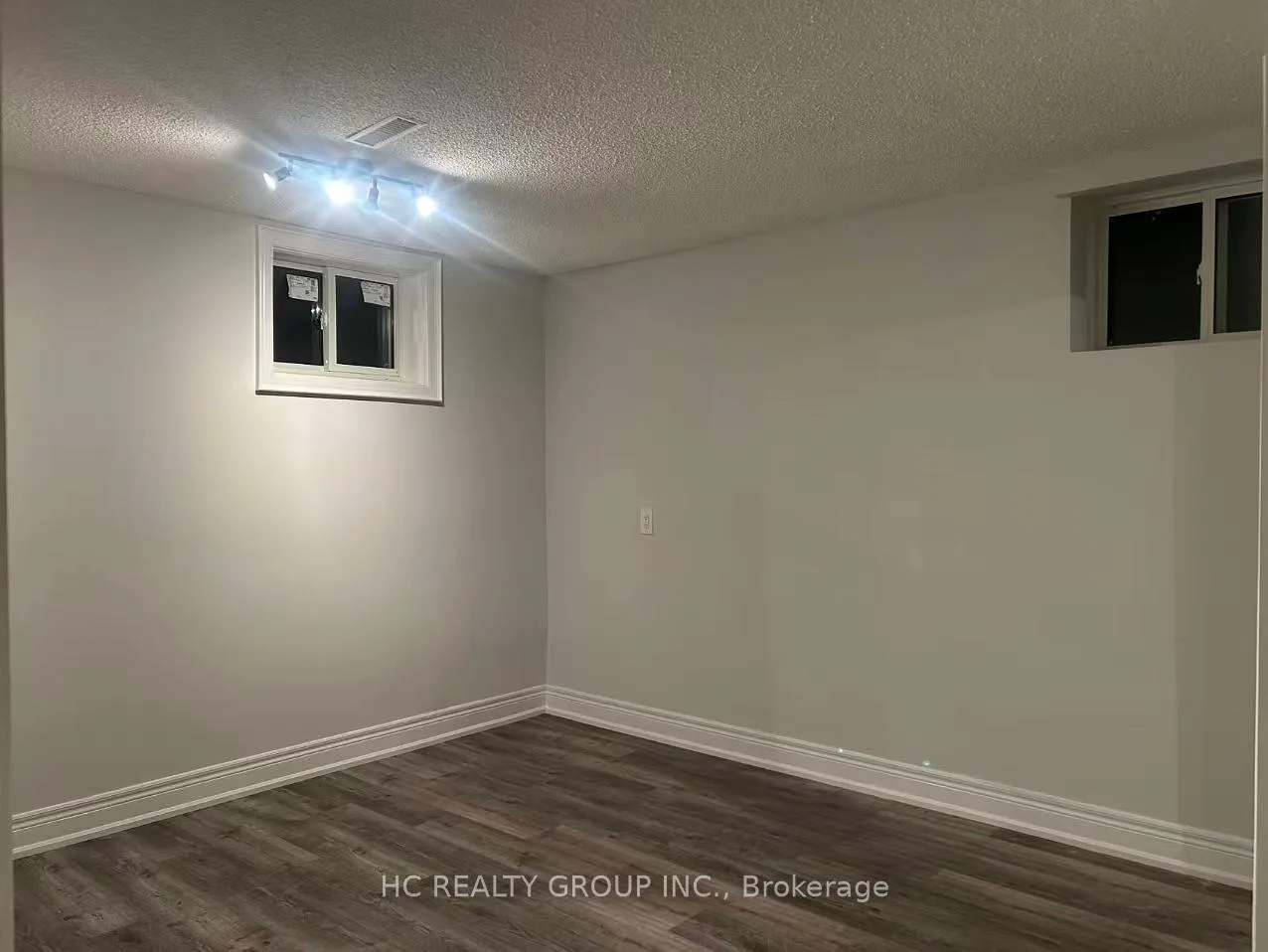 Photo 5 of Unit Basement, 62 Adrian Crescent, Markham, Raymerville — HOMEH