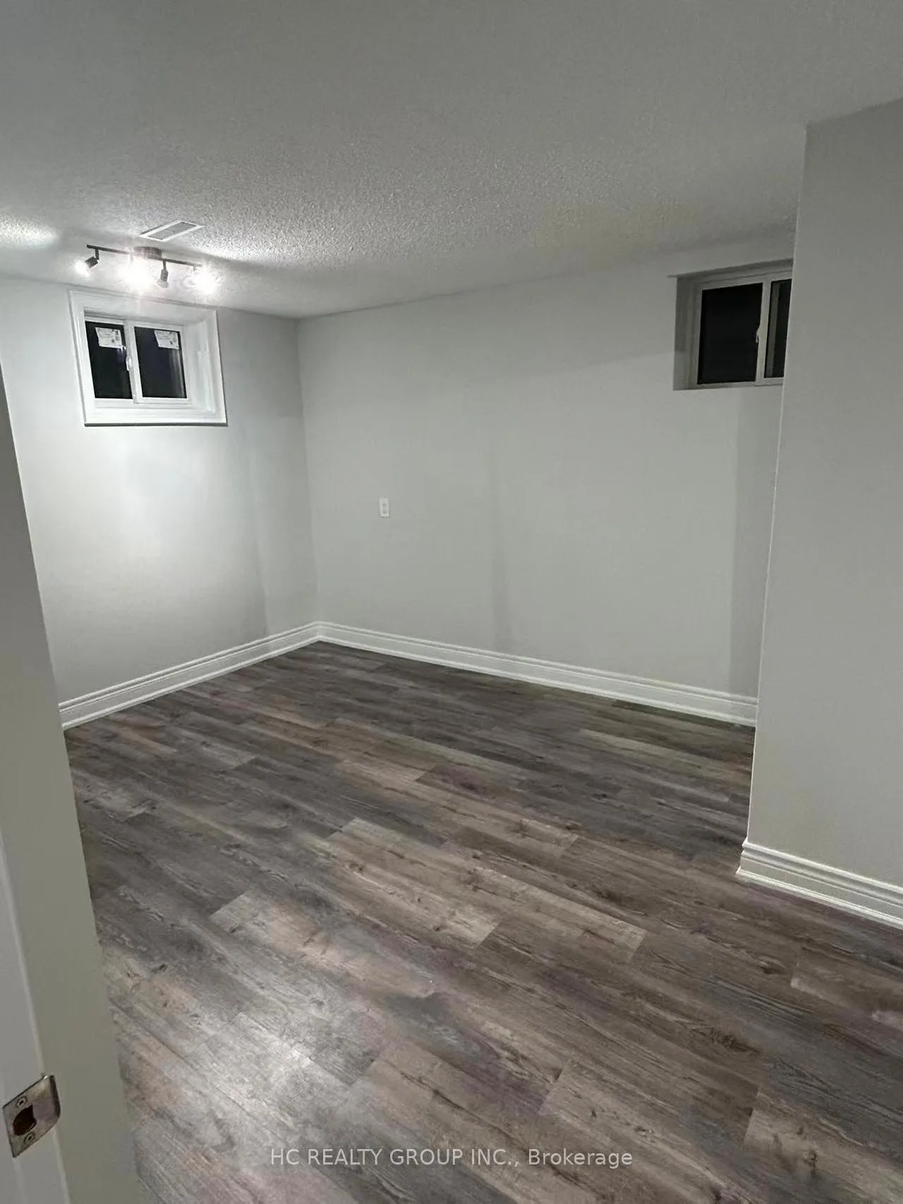 Photo 8 of Unit Basement, 62 Adrian Crescent, Markham, Raymerville — HOMEH