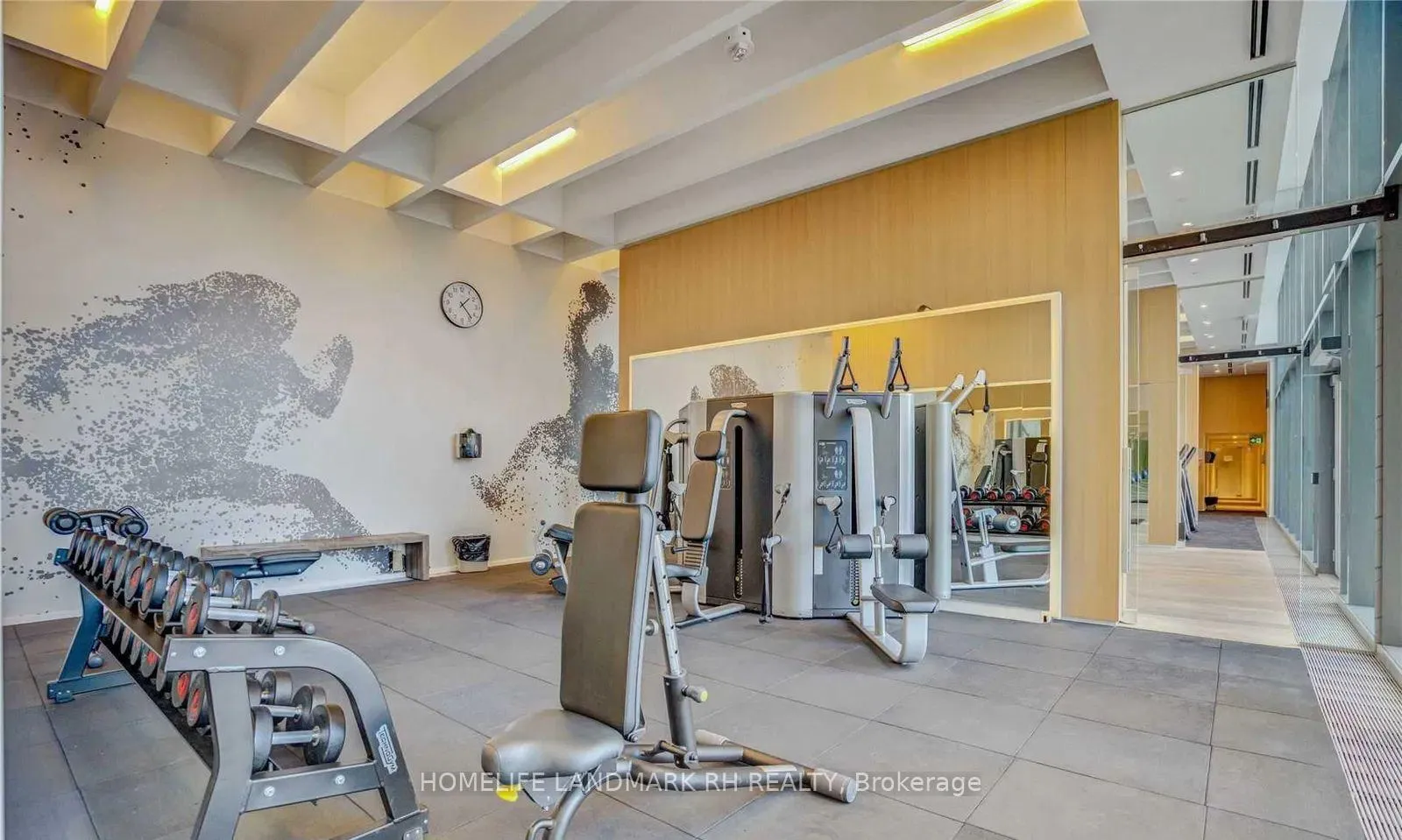 Photo 5 of Unit 1133, 8 Hillsdale Avenue E, Toronto, Mount Pleasant West — HOMEH