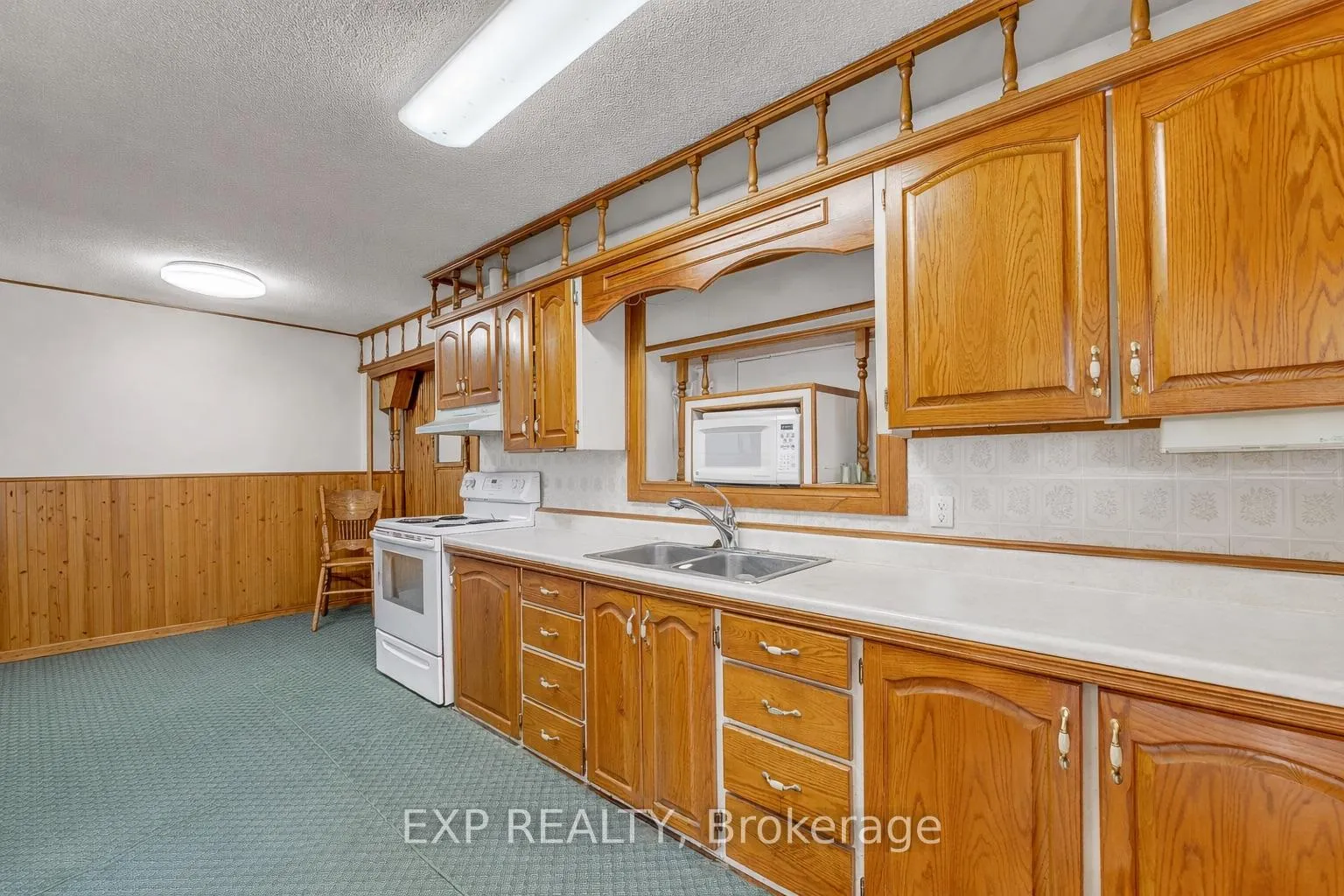 Photo 4 of 155 Frankford Road, Stirling-Rawdon, Stirling Ward — HOMEH