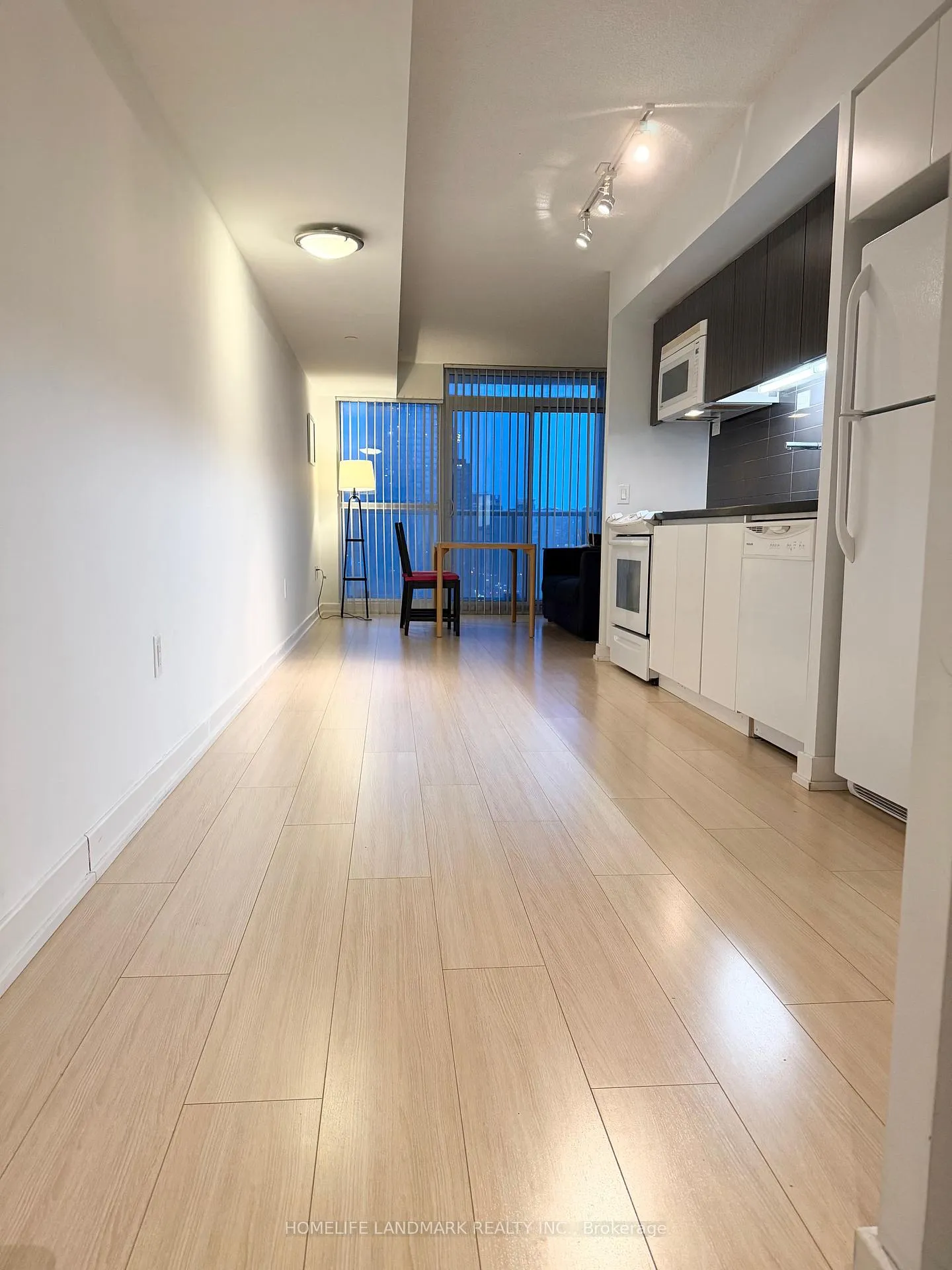 Photo 2 of Unit 2602, 75 Queens Wharf Road, Toronto, Waterfront Communities — HOMEH