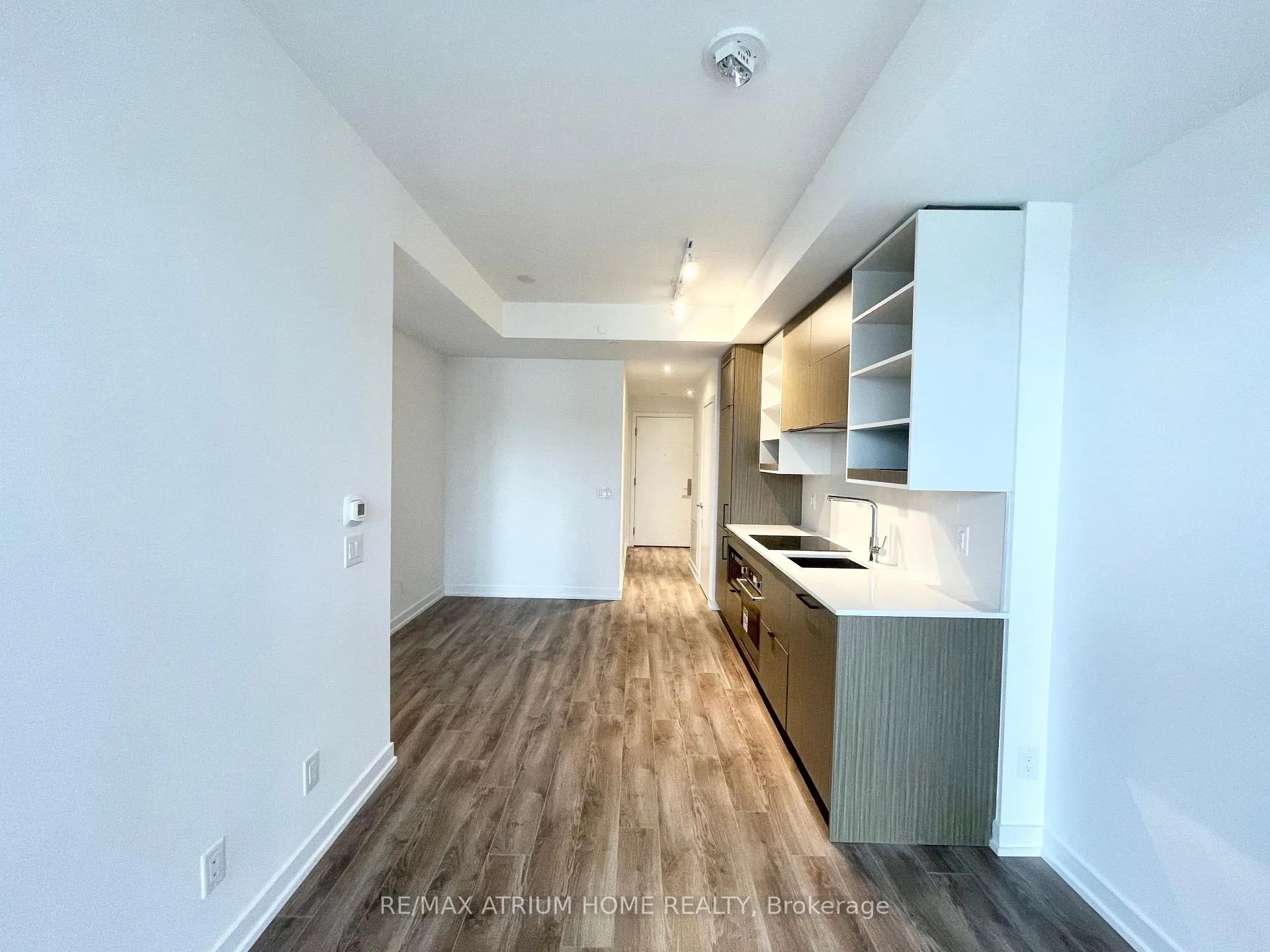 Photo 4 of Unit 2622, 20 Edward Street, Toronto, Bay Street Corridor — HOMEH