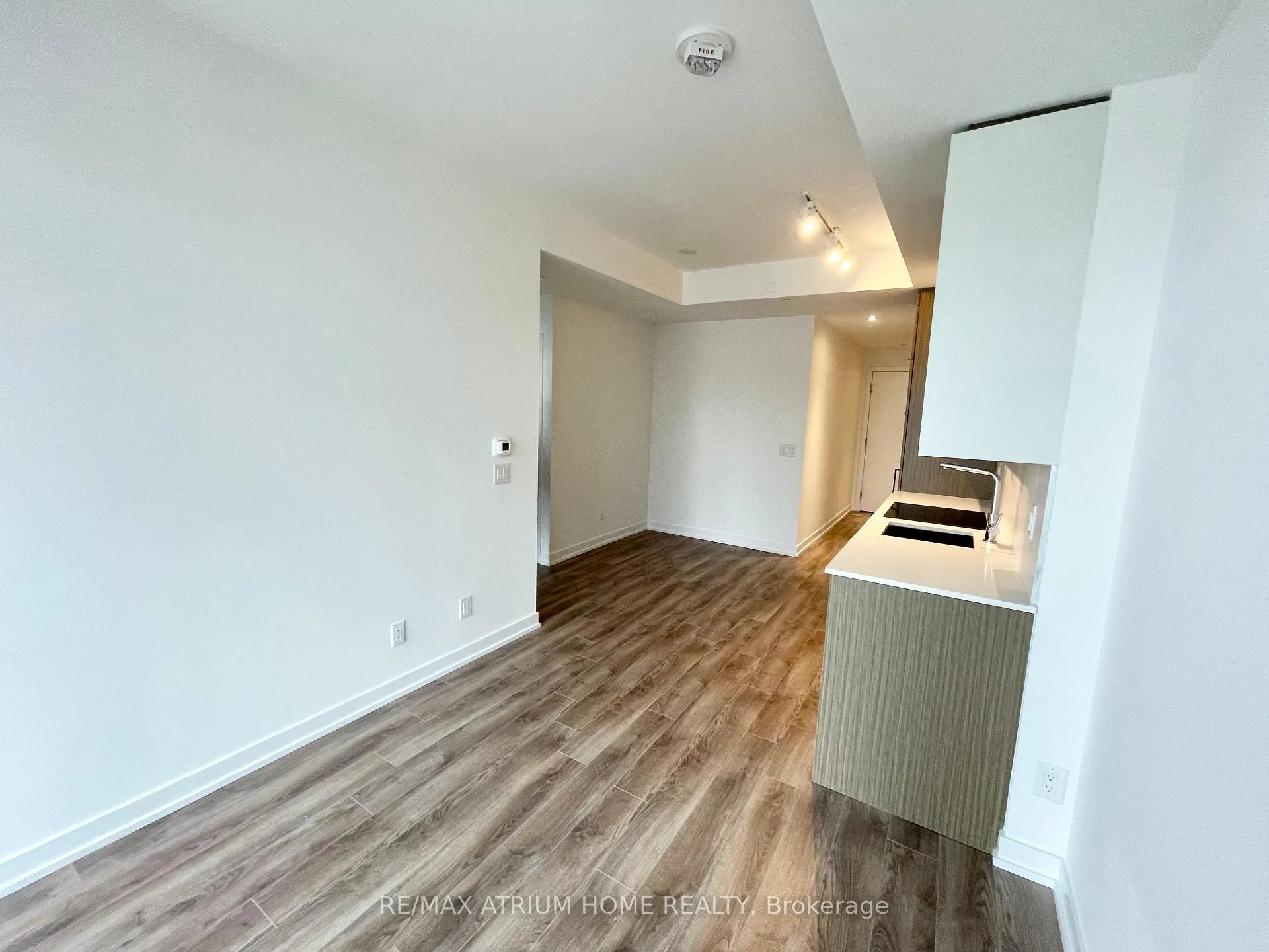 Photo 6 of Unit 2622, 20 Edward Street, Toronto, Bay Street Corridor — HOMEH