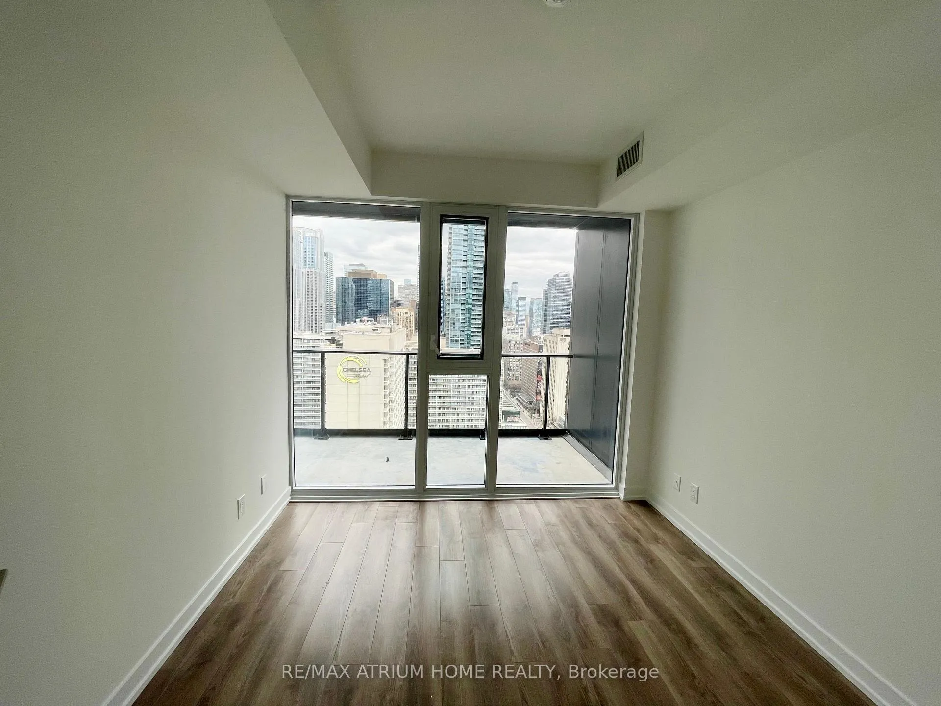 Photo 9 of Unit 2622, 20 Edward Street, Toronto, Bay Street Corridor — HOMEH