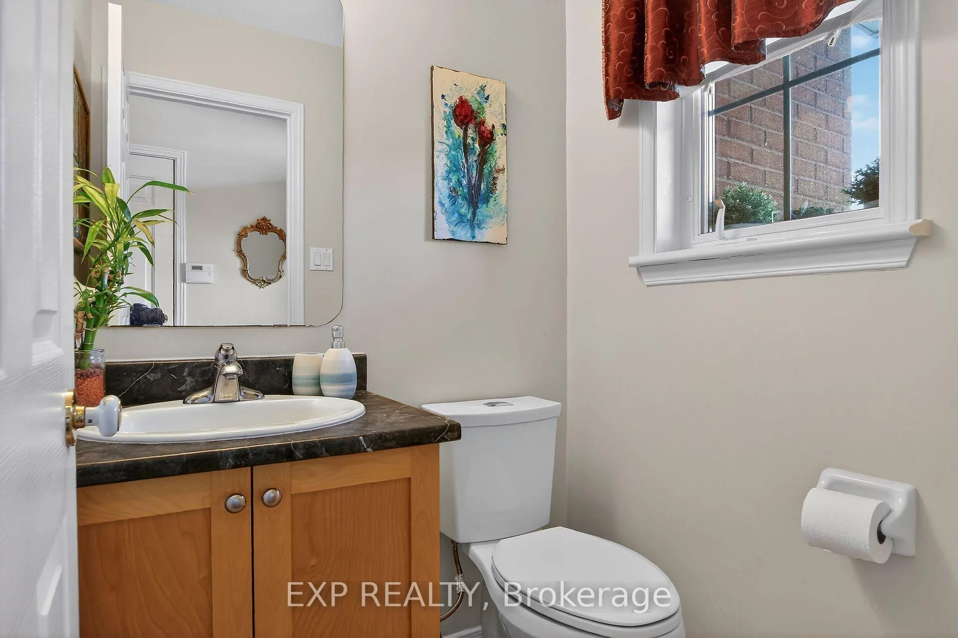Photo 5 of 304 Goldridge Drive, Ottawa, Kanata - Kanata Lakes/Heritage Hills — HOMEH