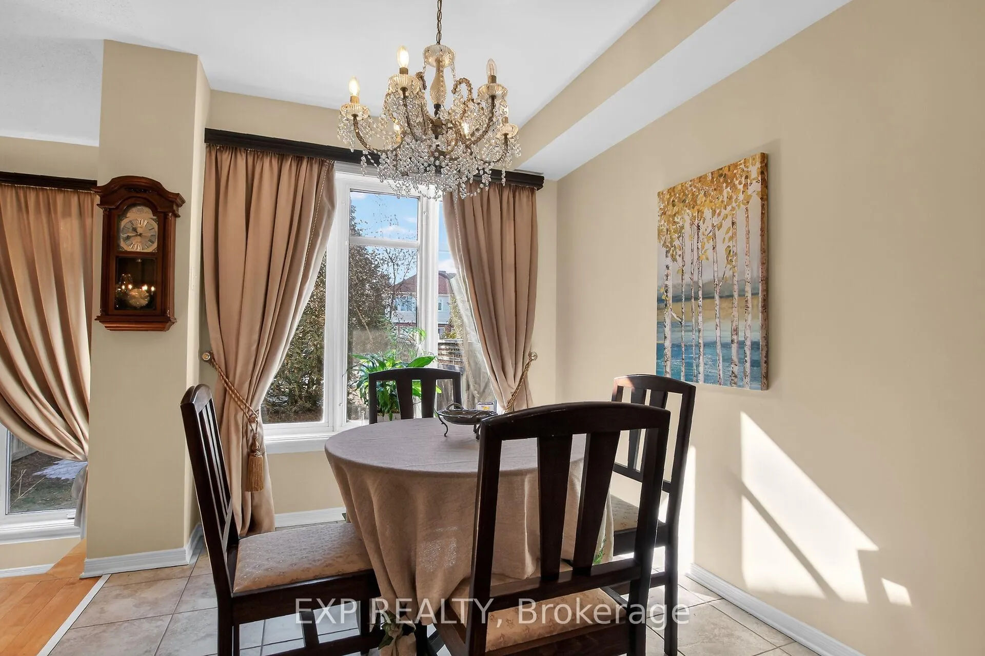 Photo 11 of 304 Goldridge Drive, Ottawa, Kanata - Kanata Lakes/Heritage Hills — HOMEH