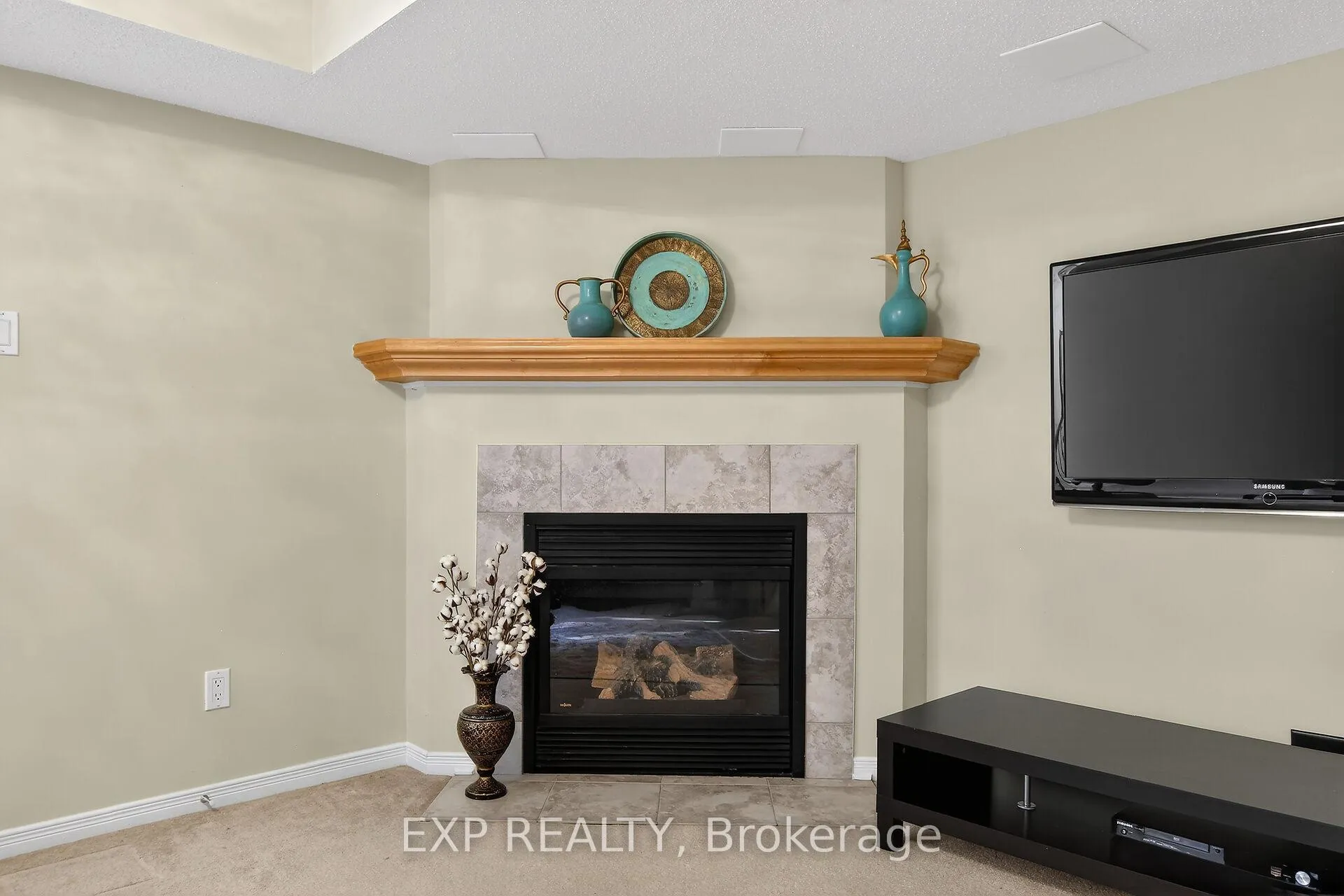 Photo 41 of 304 Goldridge Drive, Ottawa, Kanata - Kanata Lakes/Heritage Hills — HOMEH