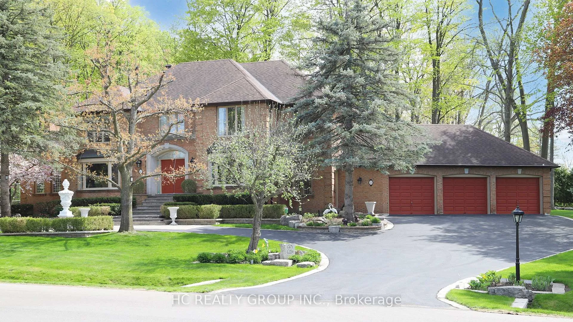 Photo 3 of 2 Glenridge Drive, Markham, Devil's Elbow — HOMEH