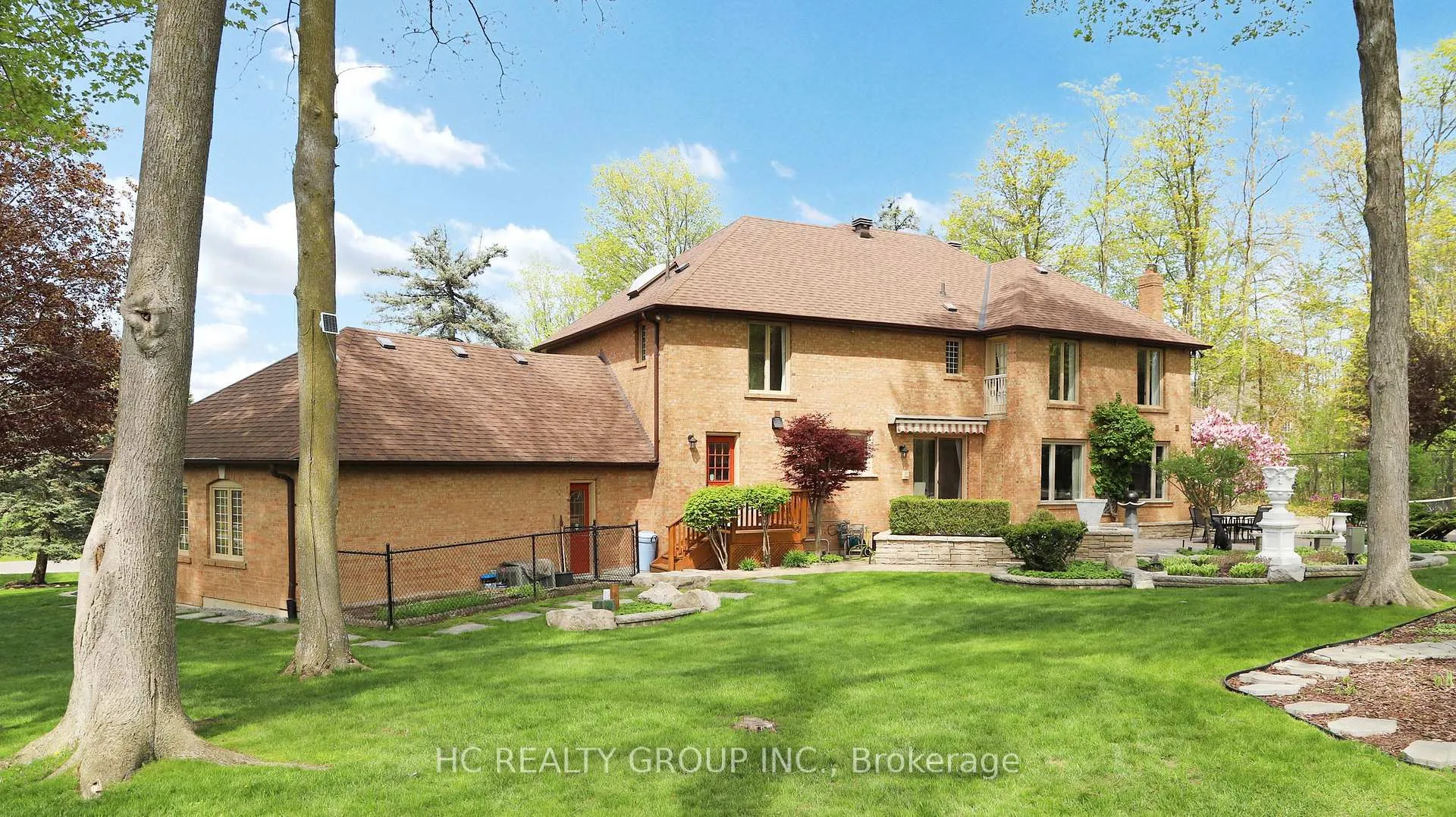 Photo 4 of 2 Glenridge Drive, Markham, Devil's Elbow — HOMEH