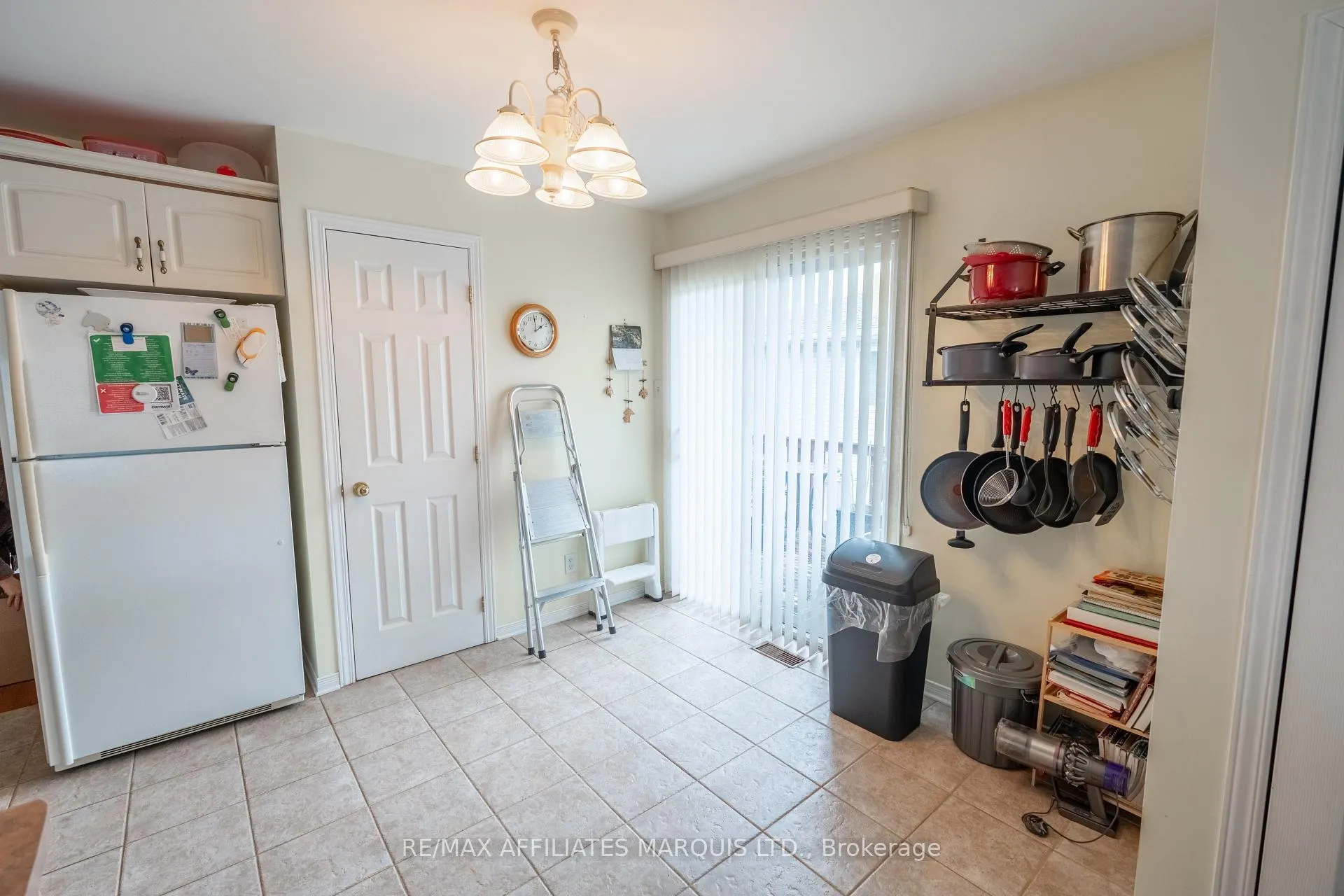 Photo 8 of 2231 Glen Brook Drive, Cornwall — HOMEH