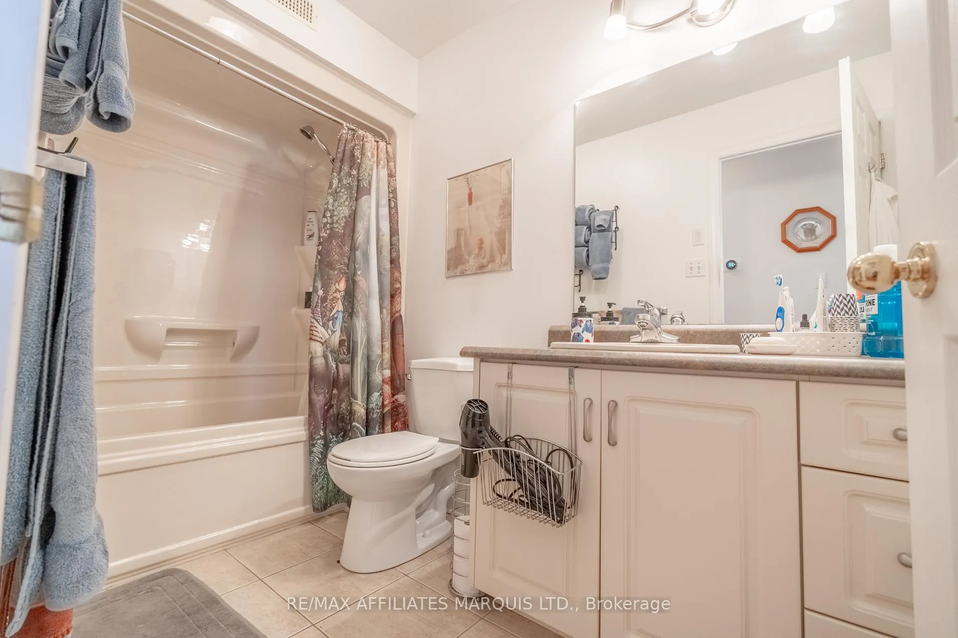 Photo 14 of 2231 Glen Brook Drive, Cornwall — HOMEH