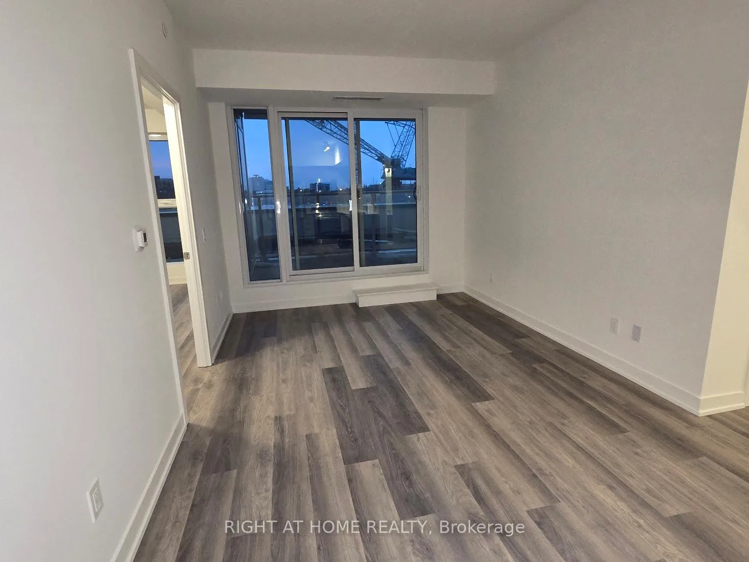 Photo 6 of Unit 216, 1010 Sandy Beach Road, Pickering, Bay Ridges — HOMEH
