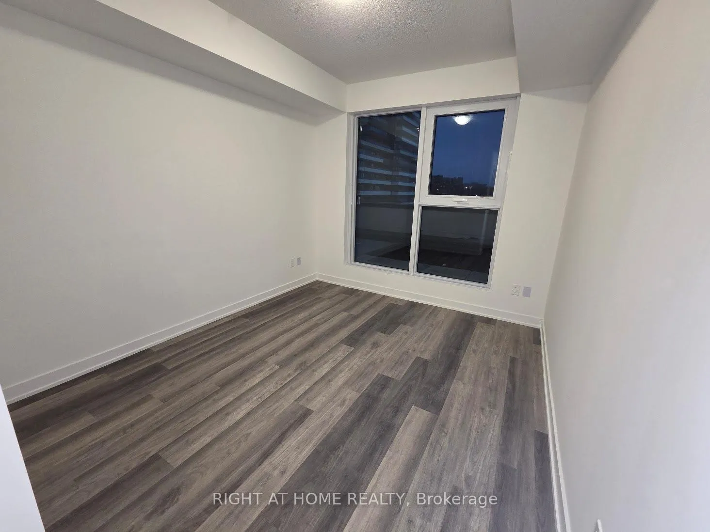 Photo 11 of Unit 216, 1010 Sandy Beach Road, Pickering, Bay Ridges — HOMEH