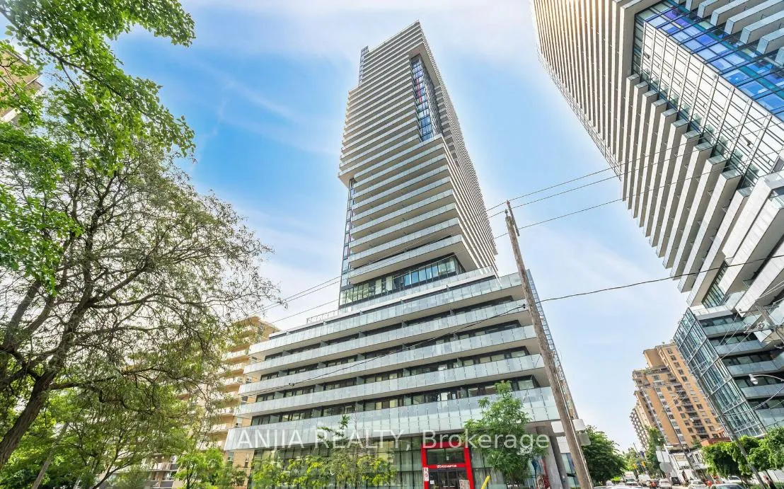 Front of Unit 312, 185 Roehampton Avenue