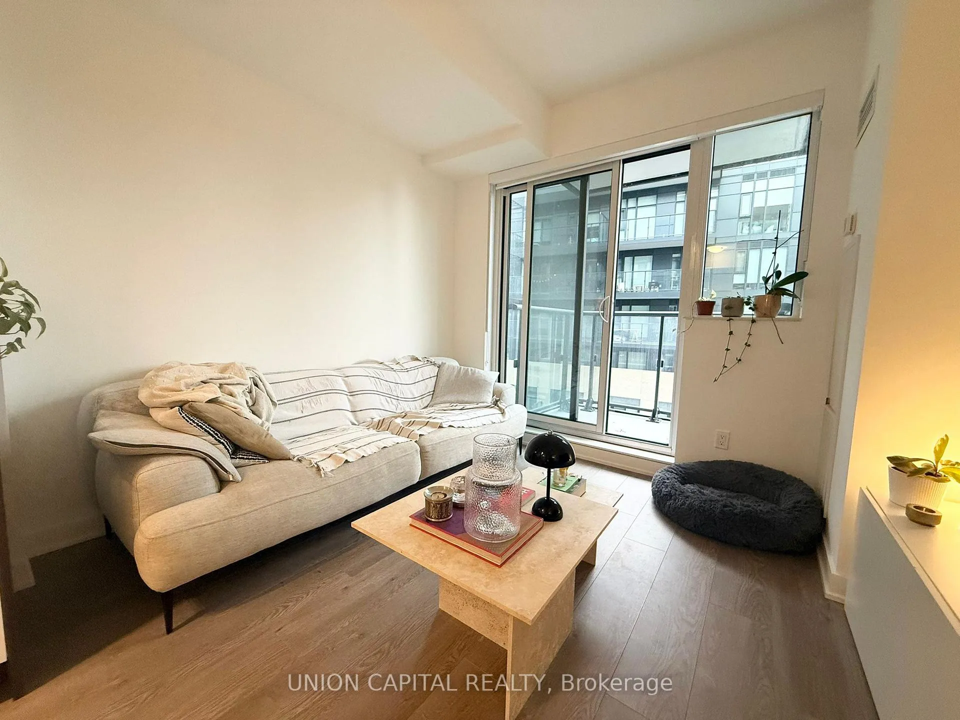 Photo 6 of Unit 1221, 543 Richmond Street W, Toronto, Waterfront Communities — HOMEH