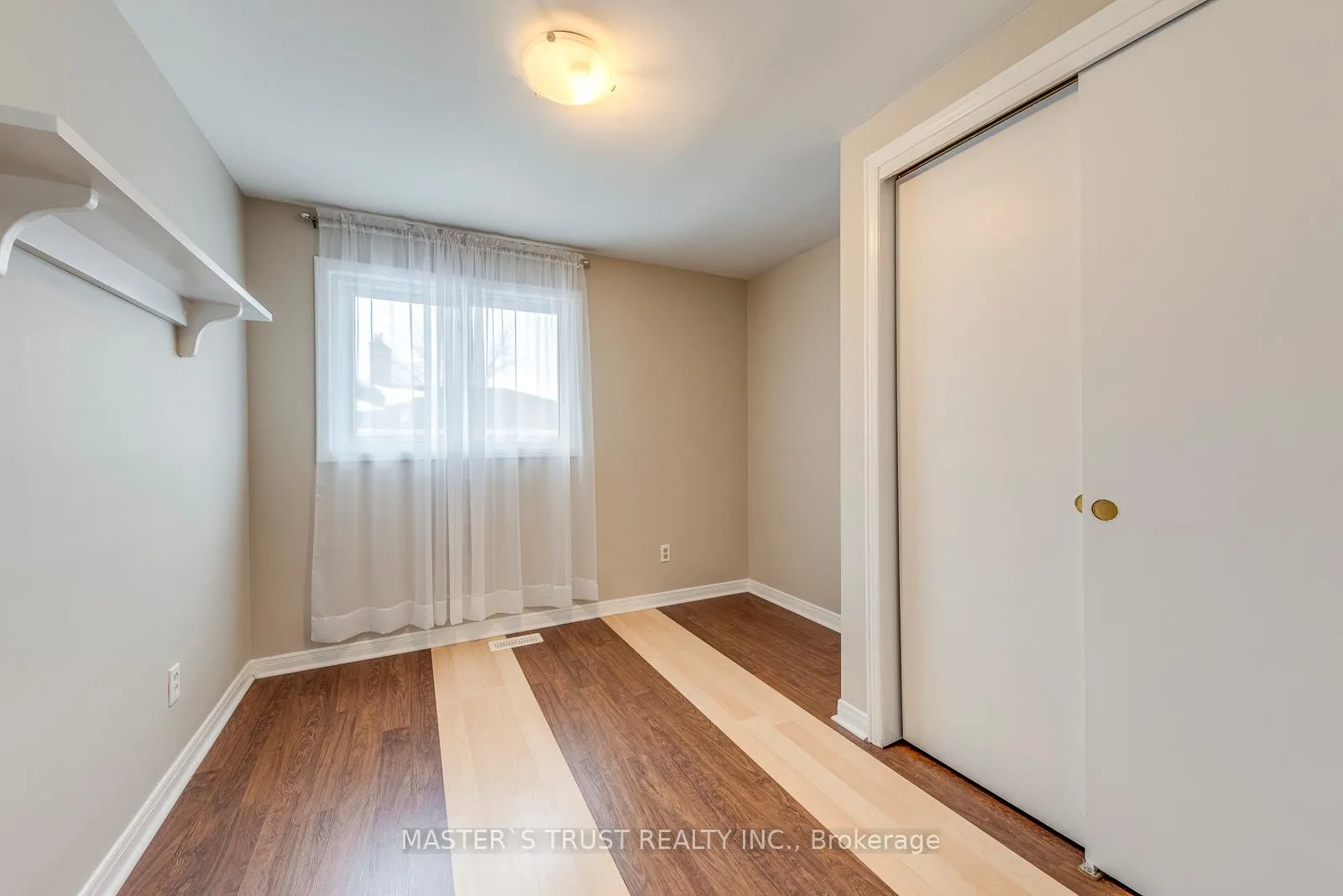 Photo 26 of 9 Bayshore Crescent, St. Catharines, Lakeshore — HOMEH