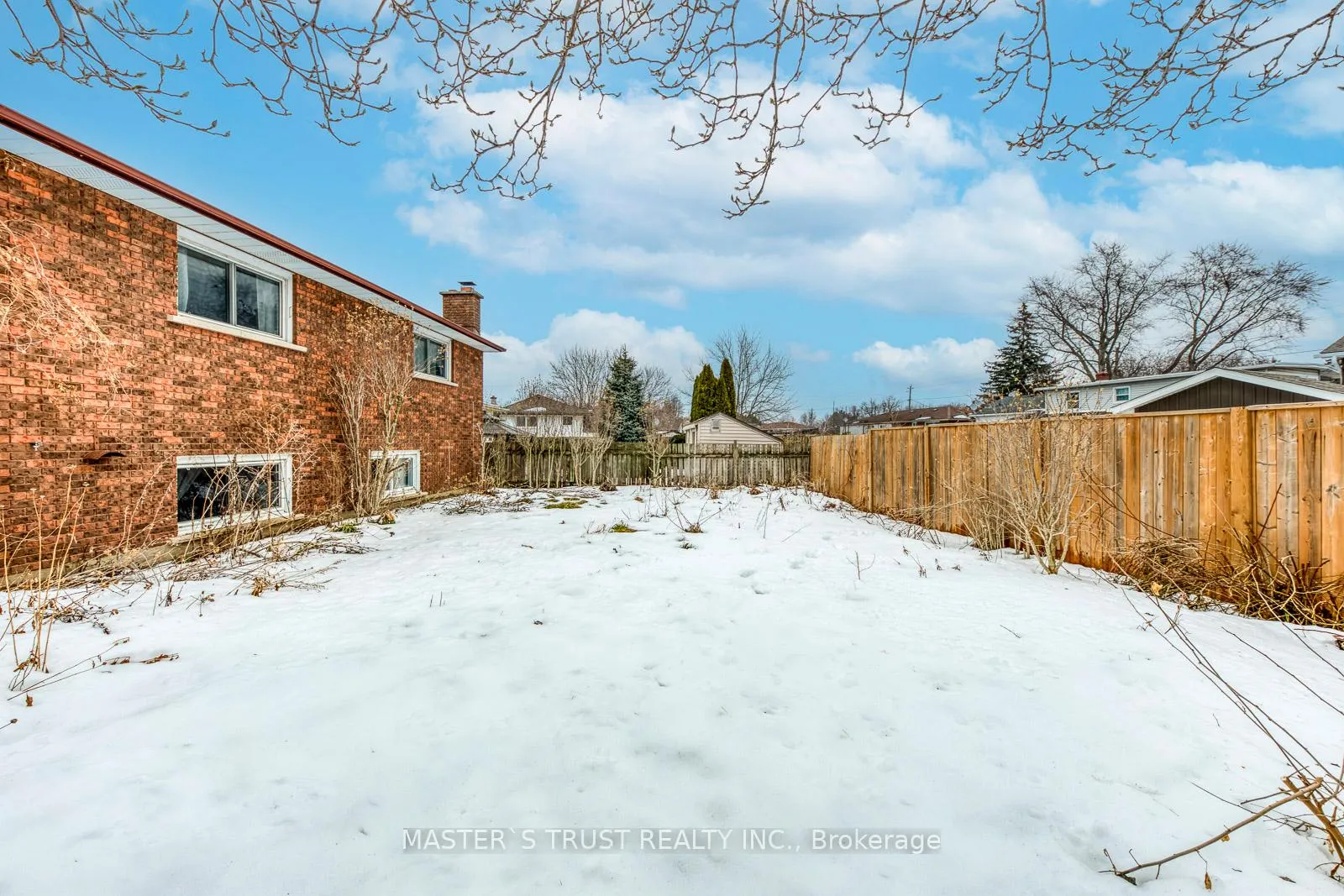 Photo 44 of 9 Bayshore Crescent, St. Catharines, Lakeshore — HOMEH
