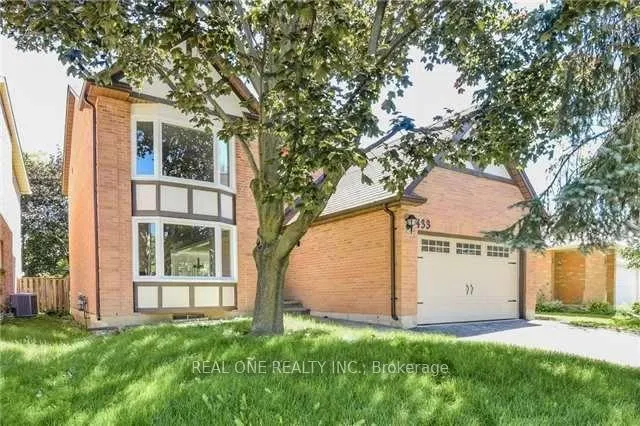 Photo 1 of 433 Mullen Drive, Vaughan, Brownridge — HOMEH