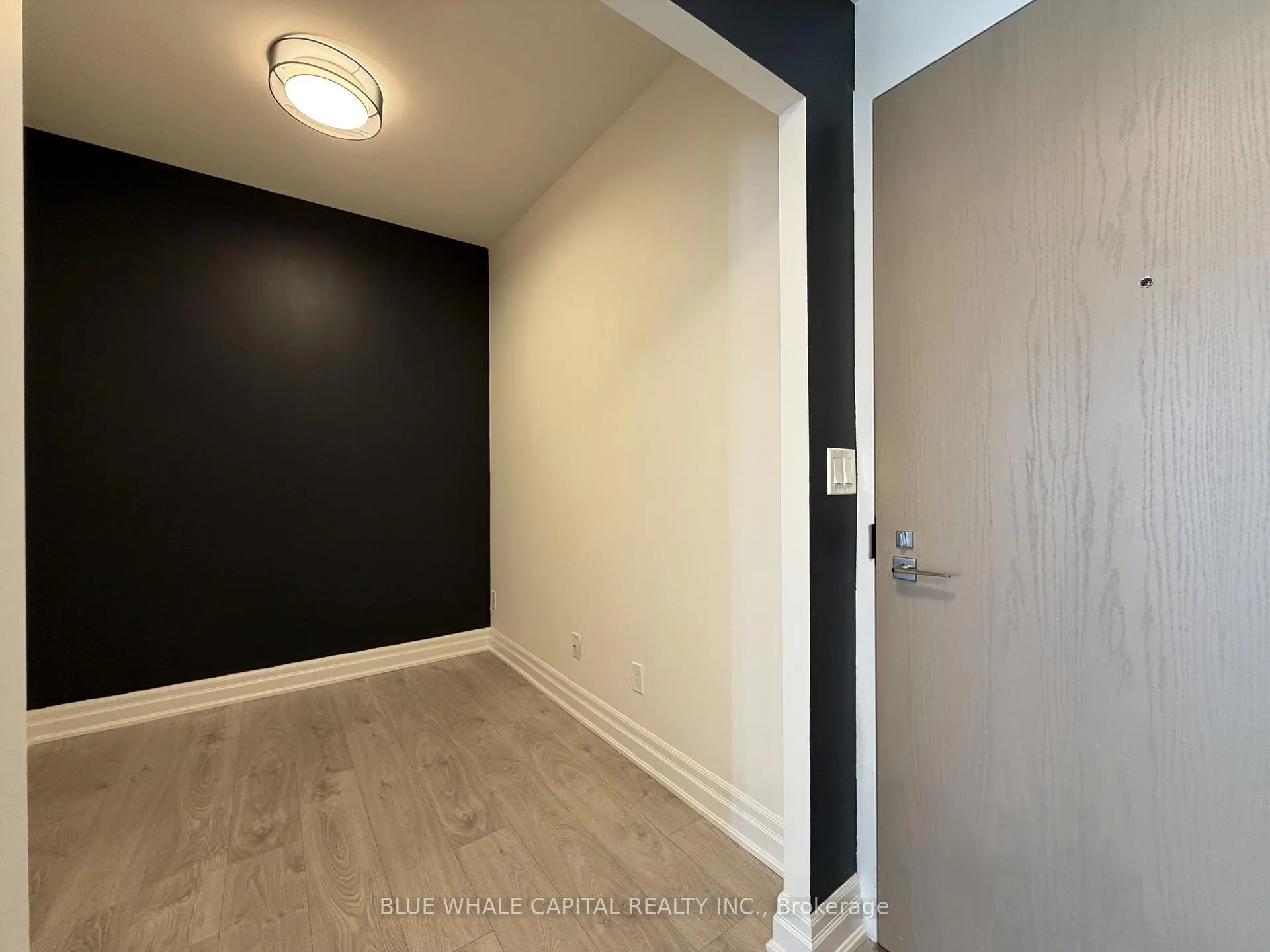 Photo 4 of Unit 818, 10 Rouge Valley Drive W, Markham, Unionville — HOMEH