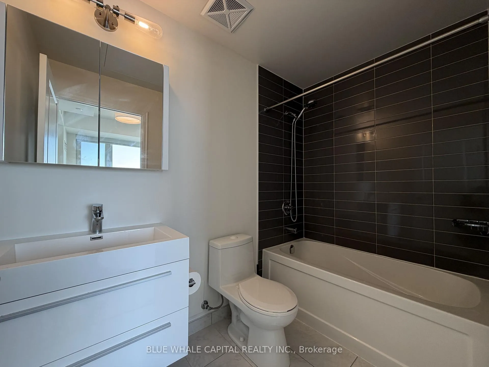 Photo 14 of Unit 818, 10 Rouge Valley Drive W, Markham, Unionville — HOMEH