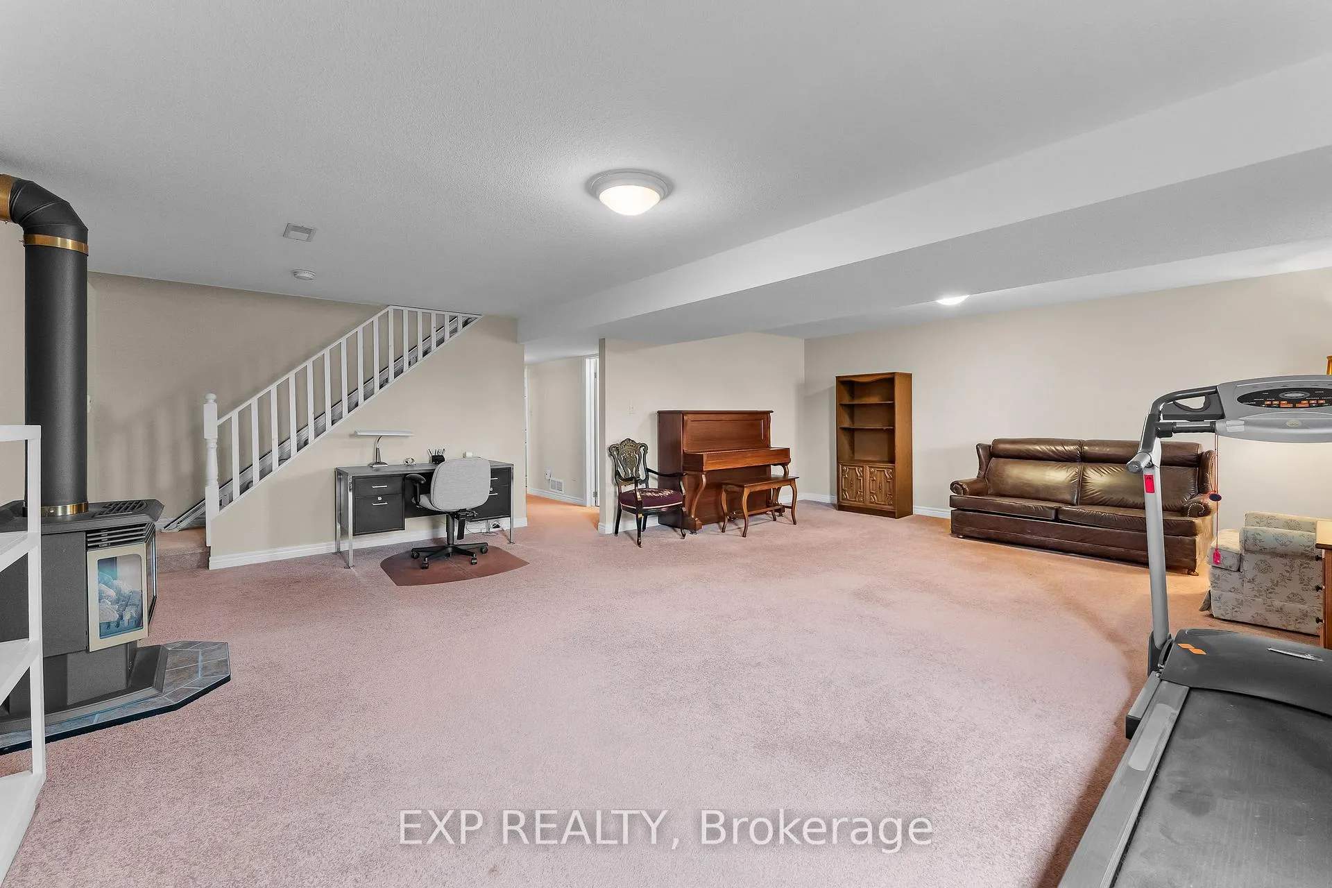 Photo 19 of 7789 Yvette Crescent, Niagara Falls, Ascot — HOMEH