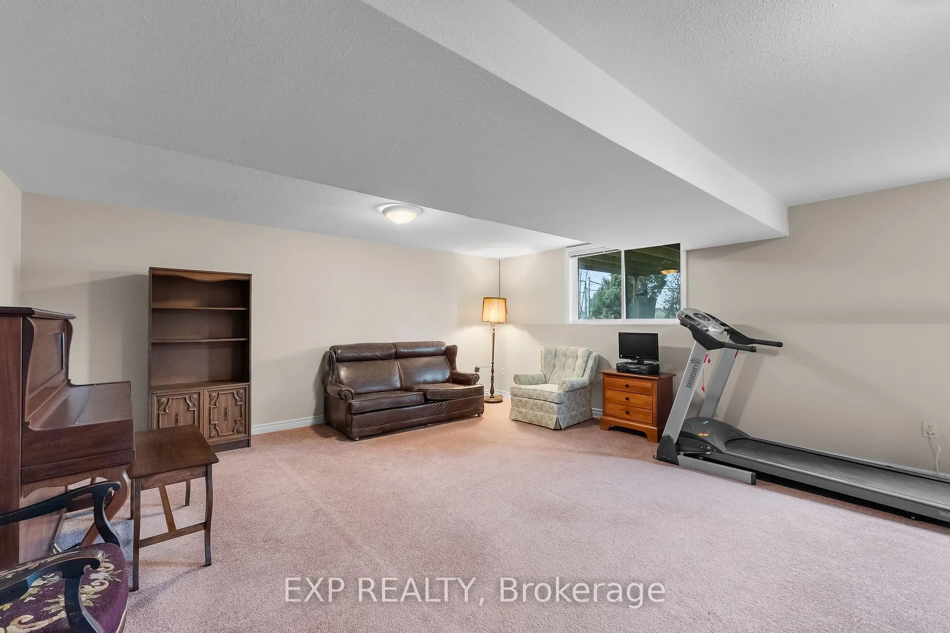 Photo 21 of 7789 Yvette Crescent, Niagara Falls, Ascot — HOMEH