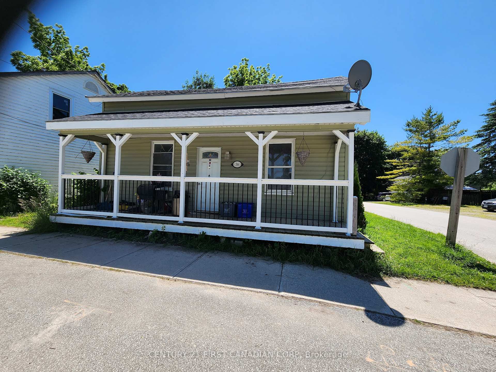 Front of 38 Main Street