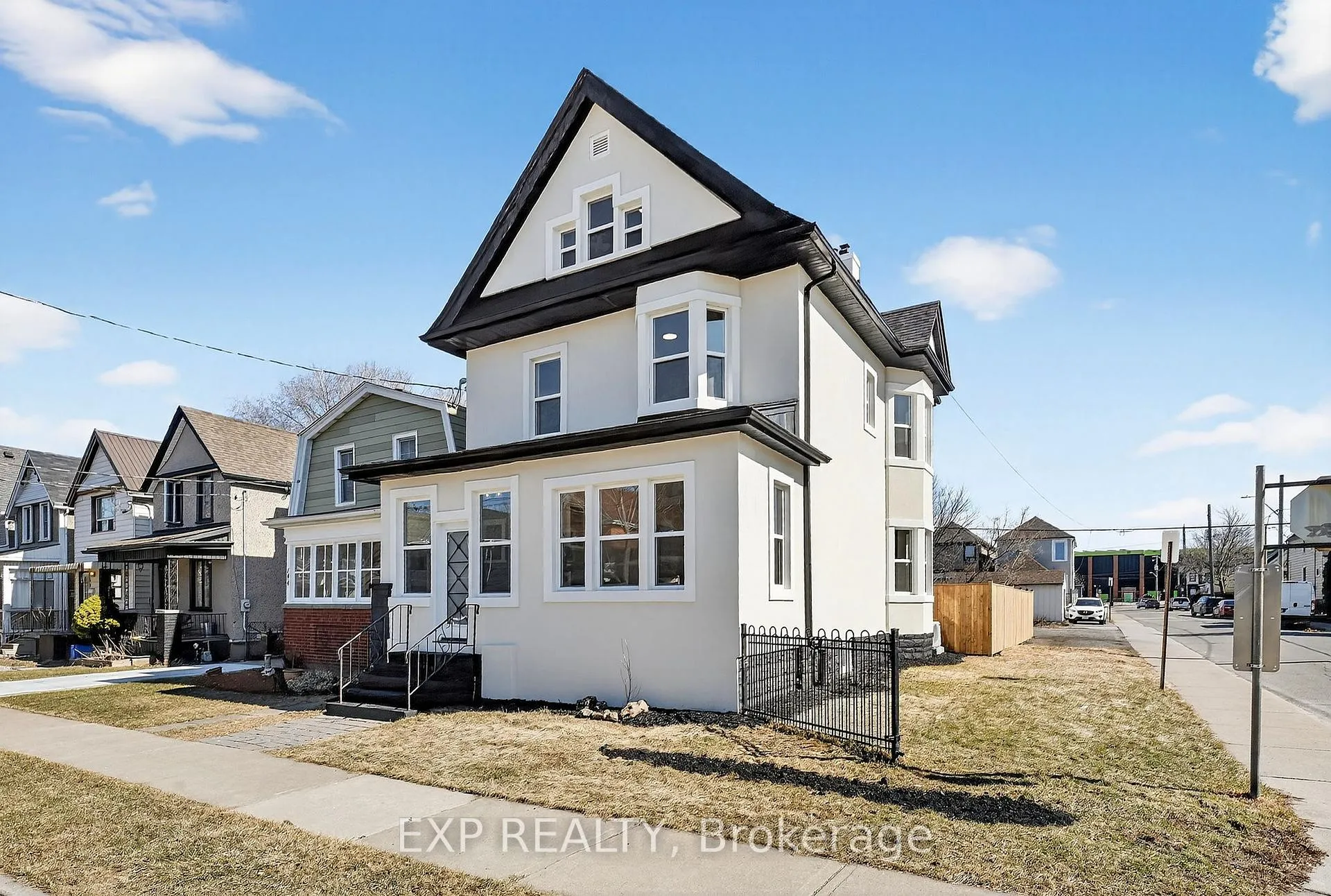 Photo 1 of 142 Avondale Street, Hamilton, Crown Point — HOMEH