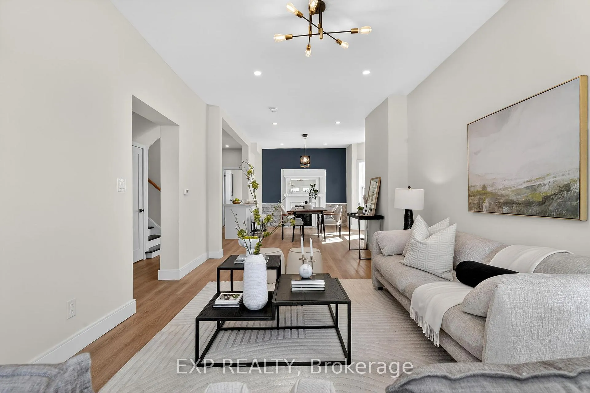 Photo 9 of 142 Avondale Street, Hamilton, Crown Point — HOMEH