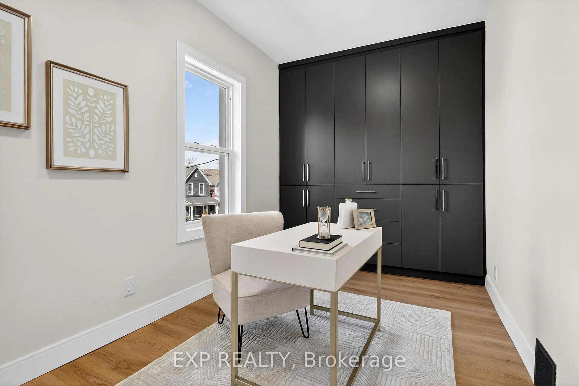 Photo 25 of 142 Avondale Street, Hamilton, Crown Point — HOMEH