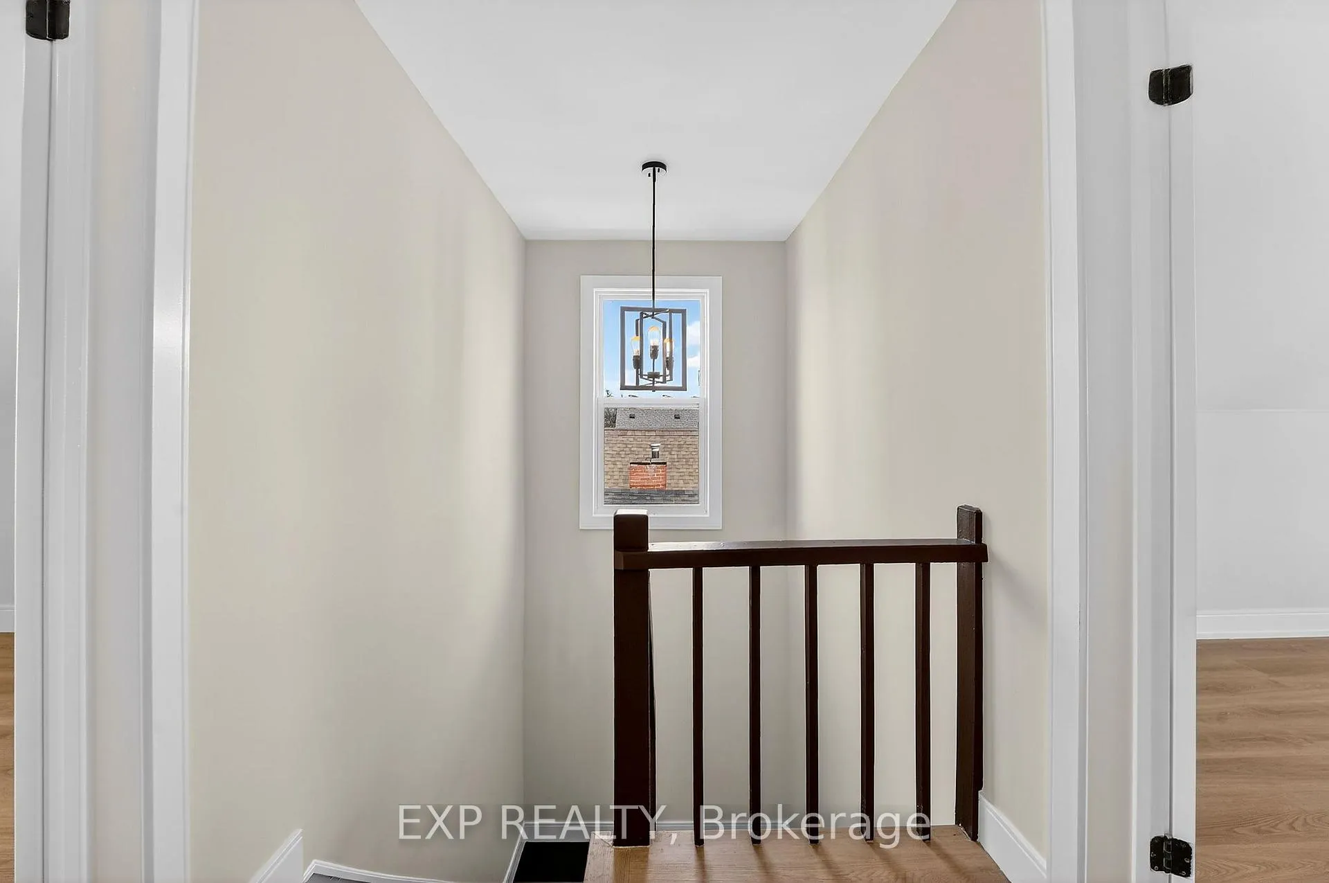 Photo 35 of 142 Avondale Street, Hamilton, Crown Point — HOMEH
