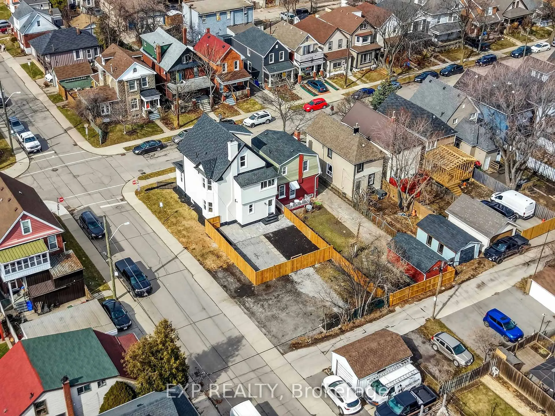 Photo 47 of 142 Avondale Street, Hamilton, Crown Point — HOMEH