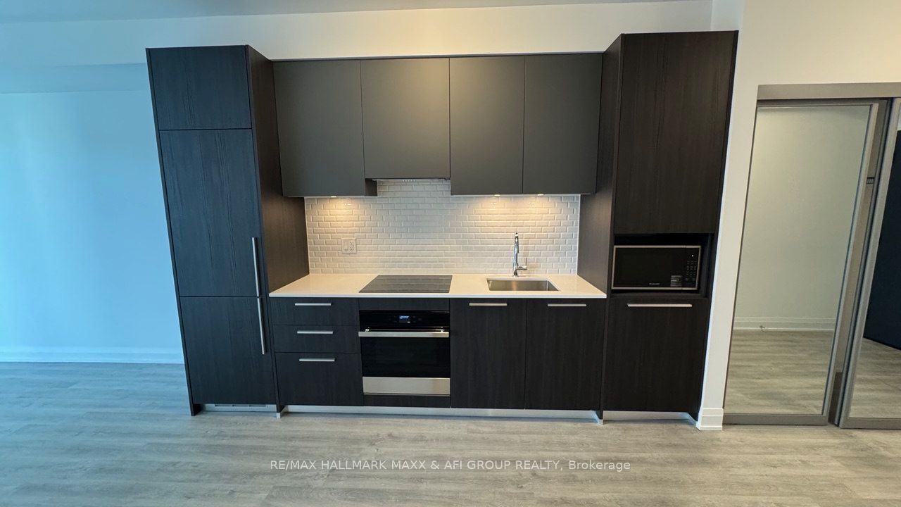 Photo 7 of Unit 2701, 65 Broadway Avenue, Toronto, Mount Pleasant West — HOMEH