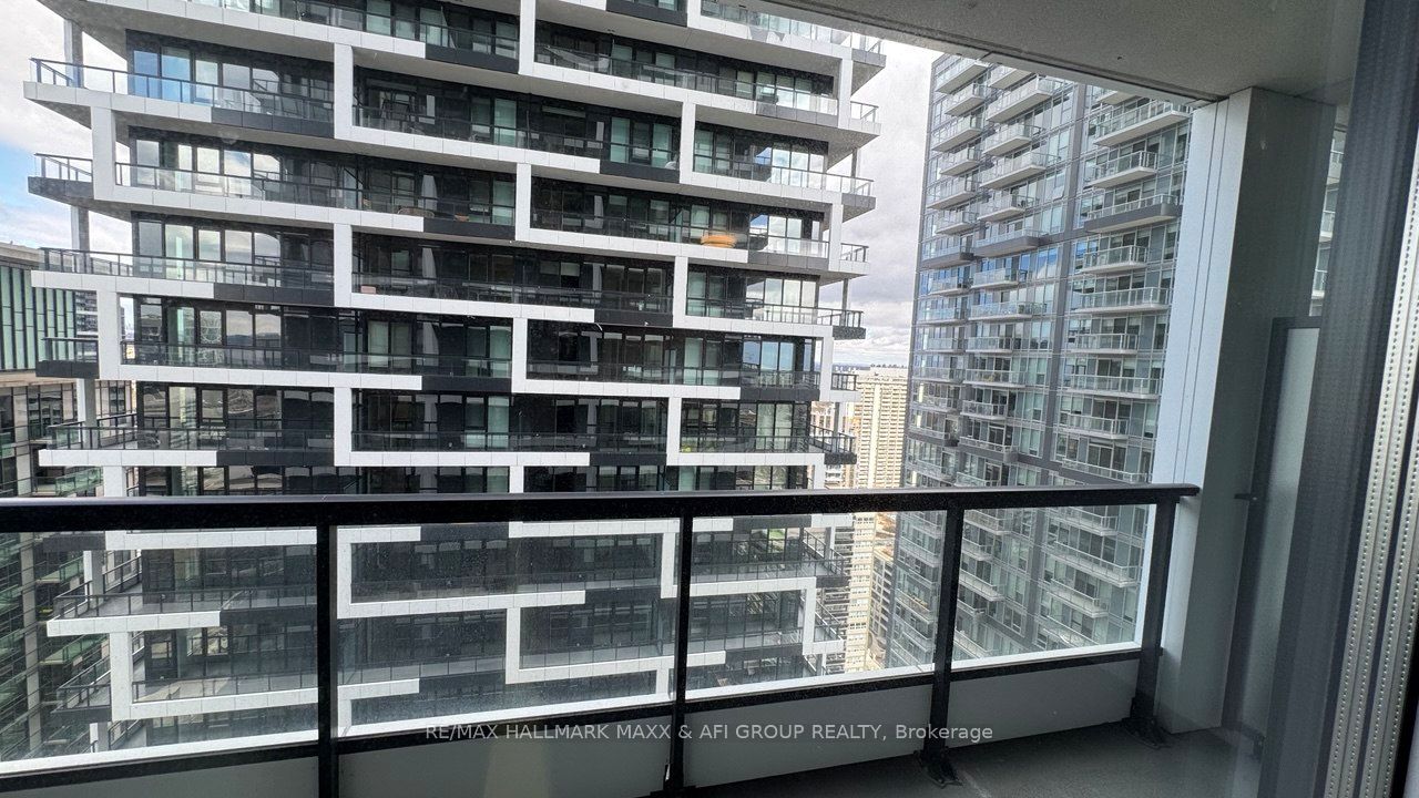Photo 16 of Unit 2701, 65 Broadway Avenue, Toronto, Mount Pleasant West — HOMEH
