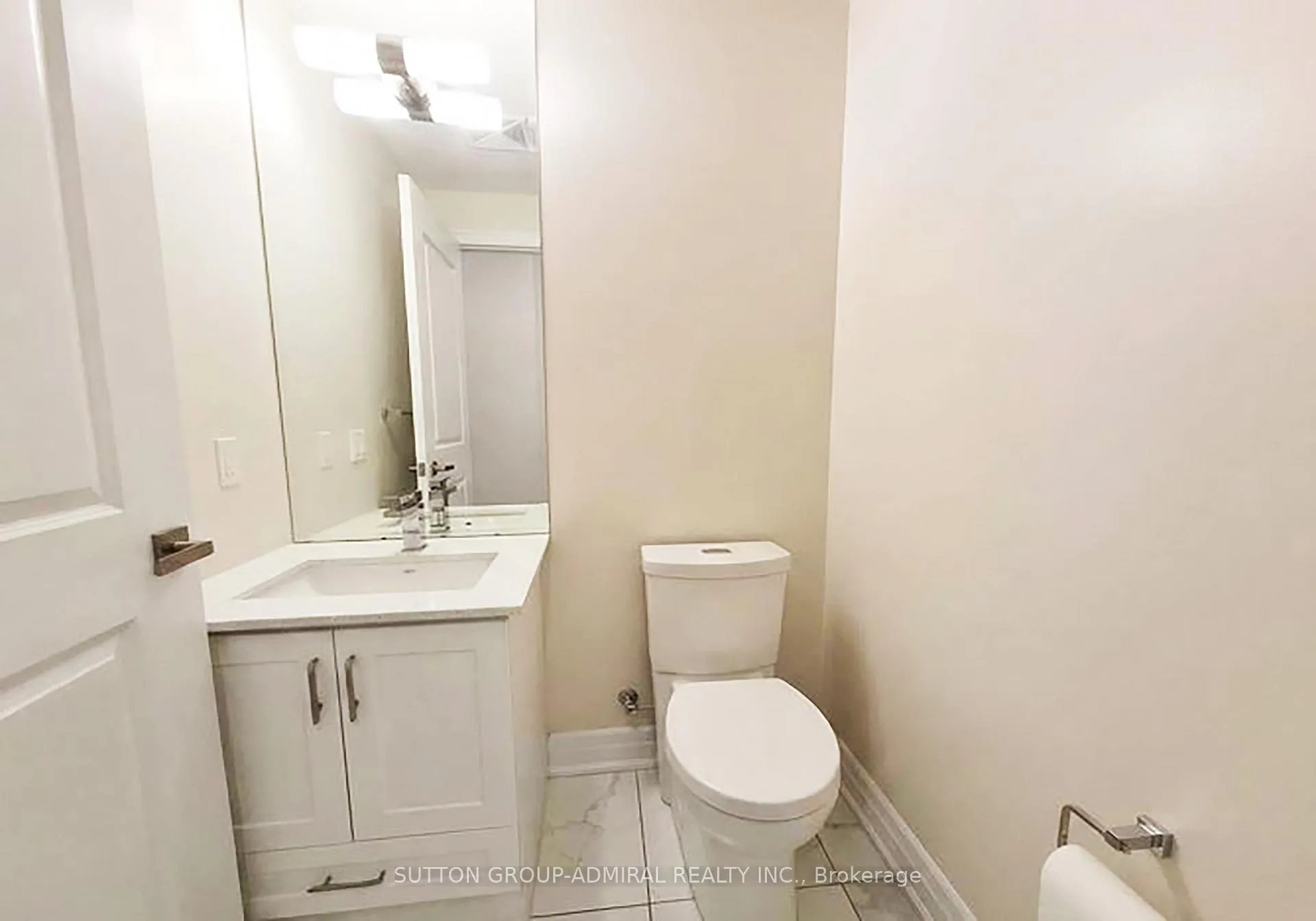 Photo 11 of 9085 Jane Street, Vaughan, Concord — HOMEH