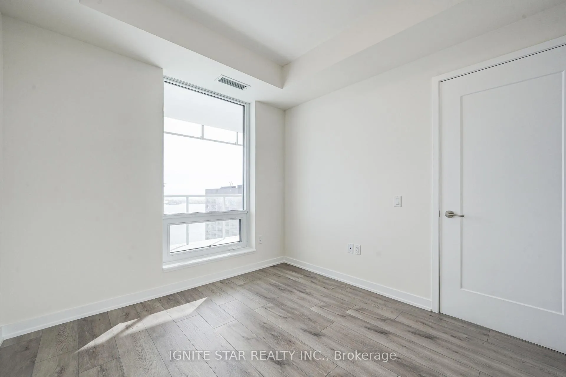 Photo 11 of Unit 3101, 28 Freeland Street, Toronto, Waterfront Communities — HOMEH